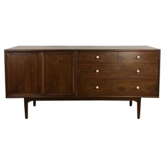 Mid-Century Modern Lowboy 9 Drawer Dresser from Declaration by Drexel
