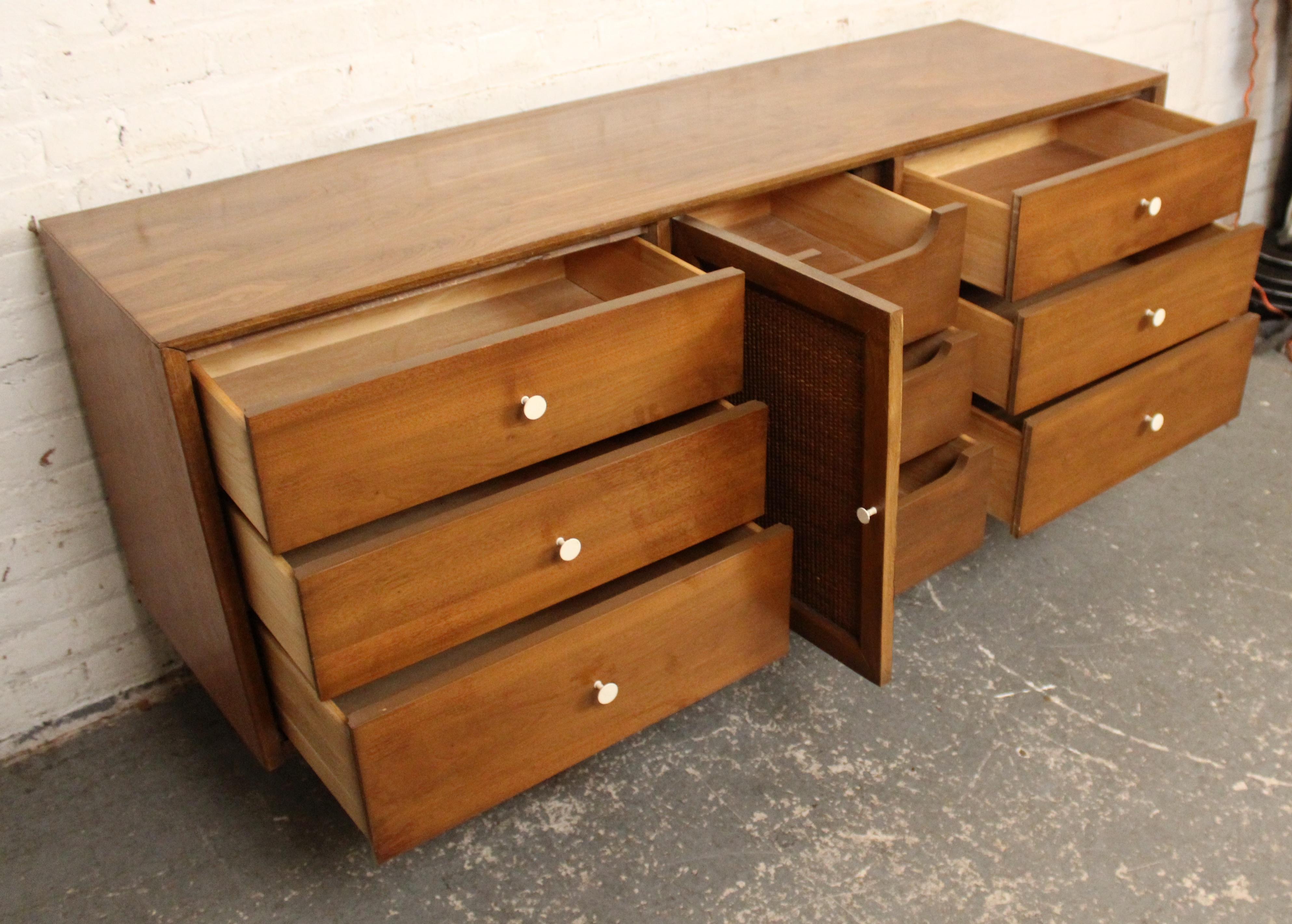 Mid-Century Modern Lowboy Walnut Dresser by Harmony House For Sale 2