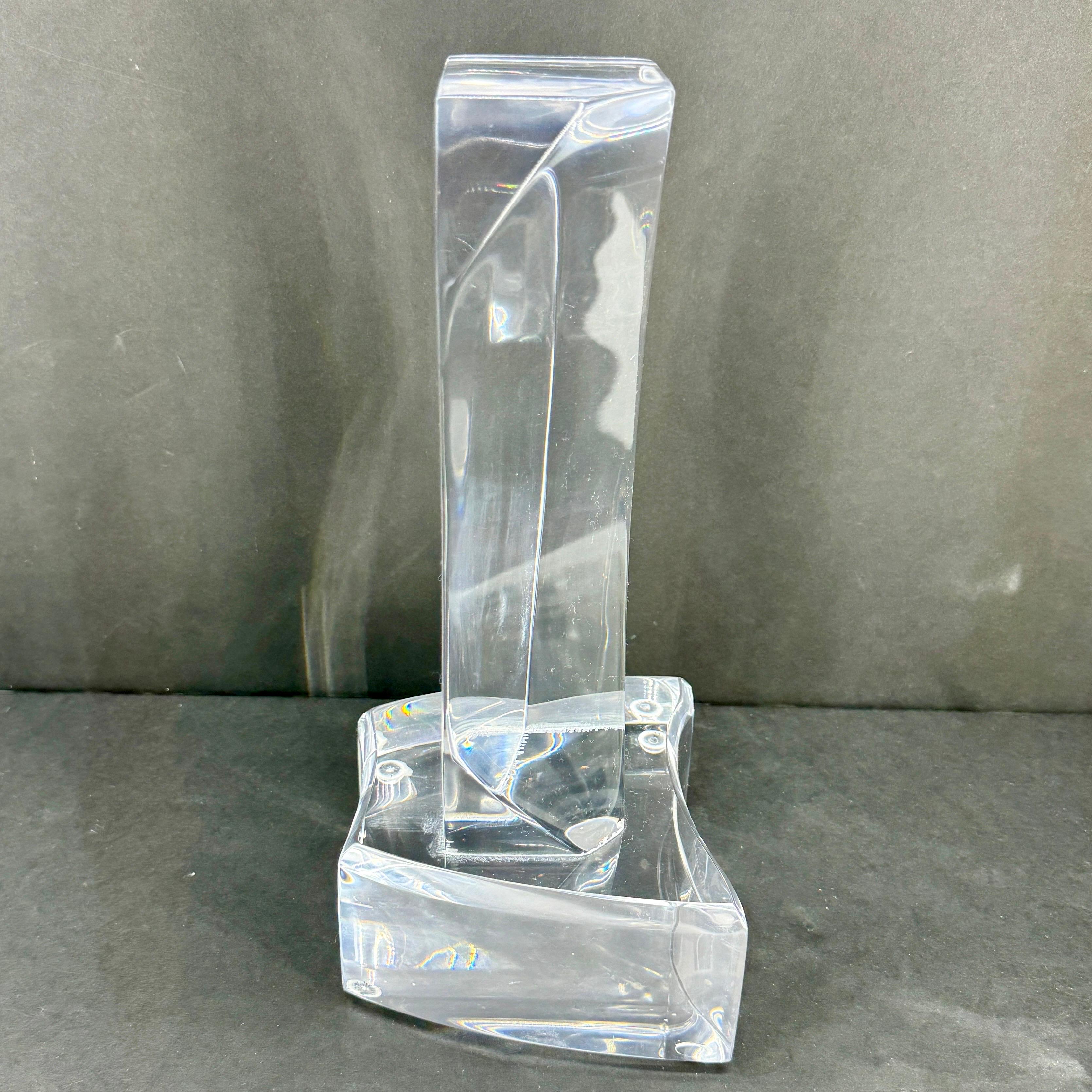 Mid-Century Modern Lucite Abstract Table Sculpture  For Sale 7