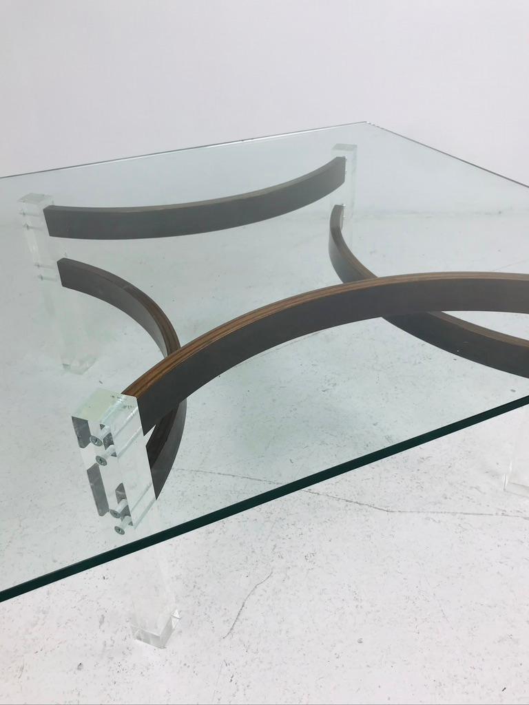 Mid-Century Modern Lucite and Bentwood Cocktail Table For Sale 3