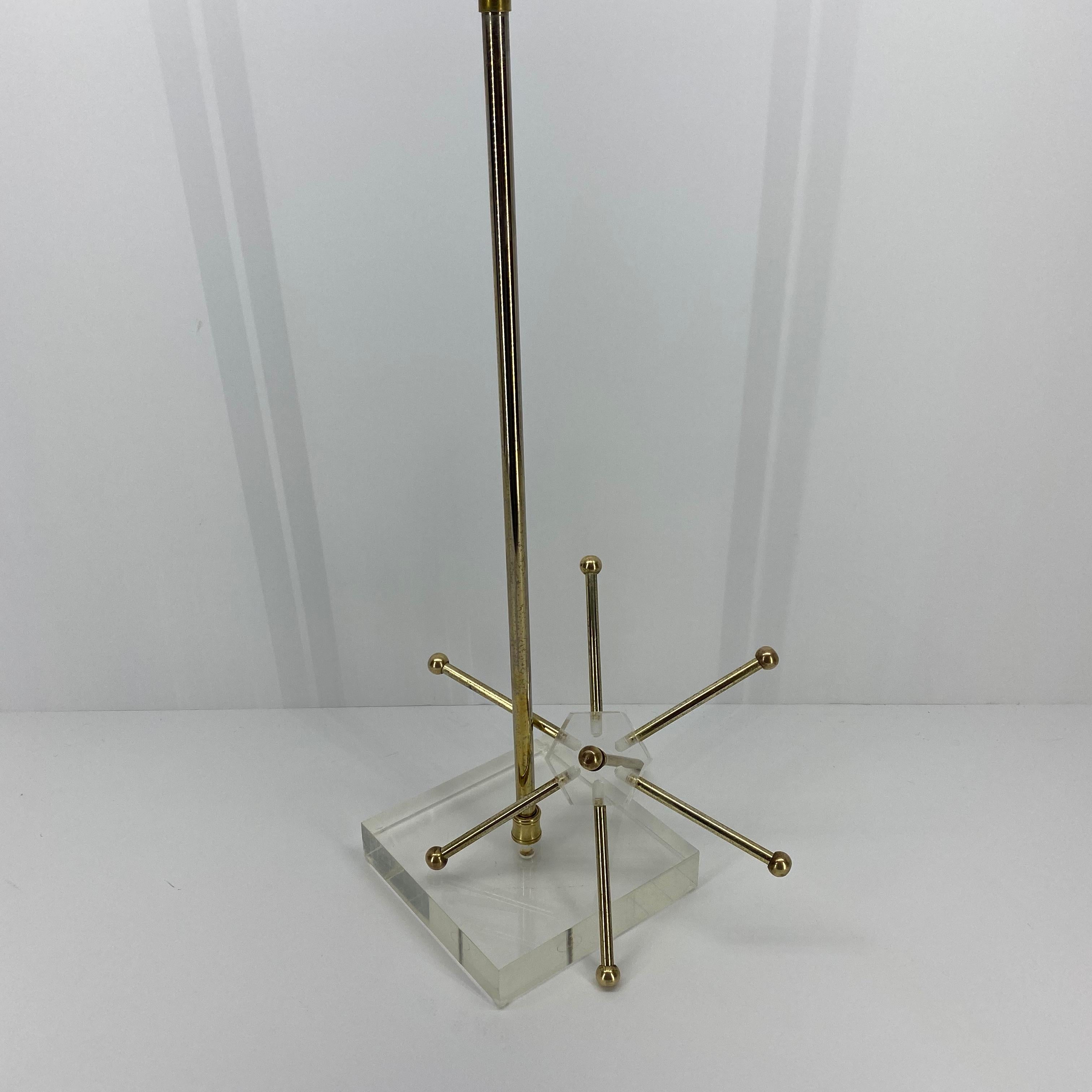 Mid-Century Modern Lucite and Brass Tie And Jewelry Stand For Sale 4