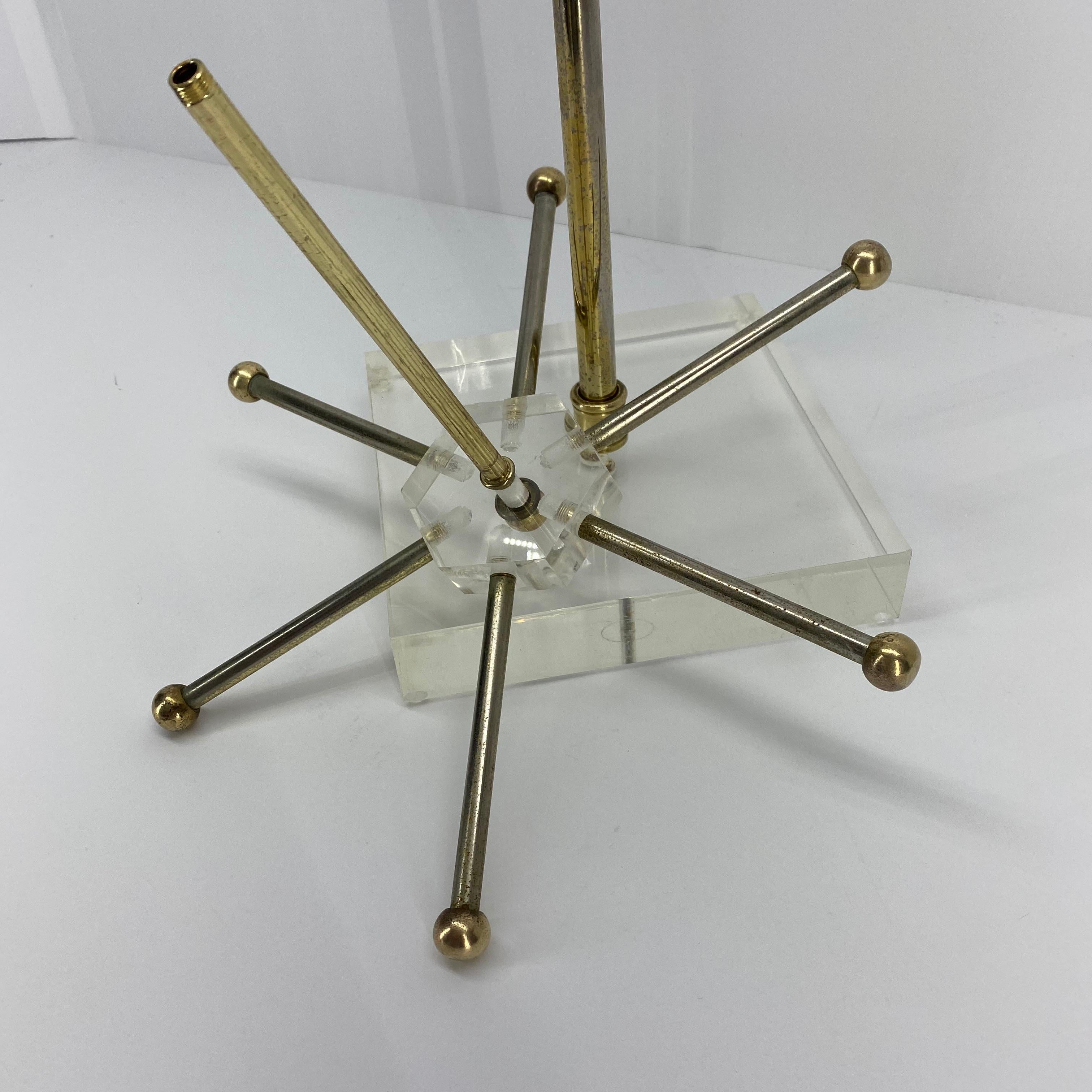 Mid-Century Modern Lucite and Brass Tie And Jewelry Stand For Sale 6