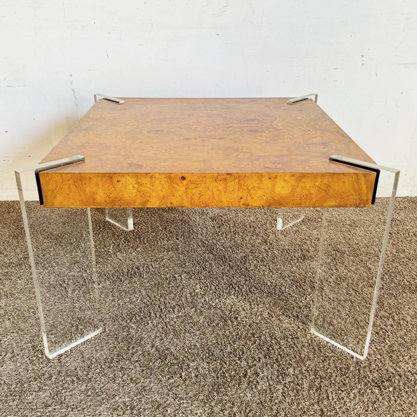 Mid Century Modern Lucite and Burl Wood Coffee Table In Good Condition In Delray Beach, FL
