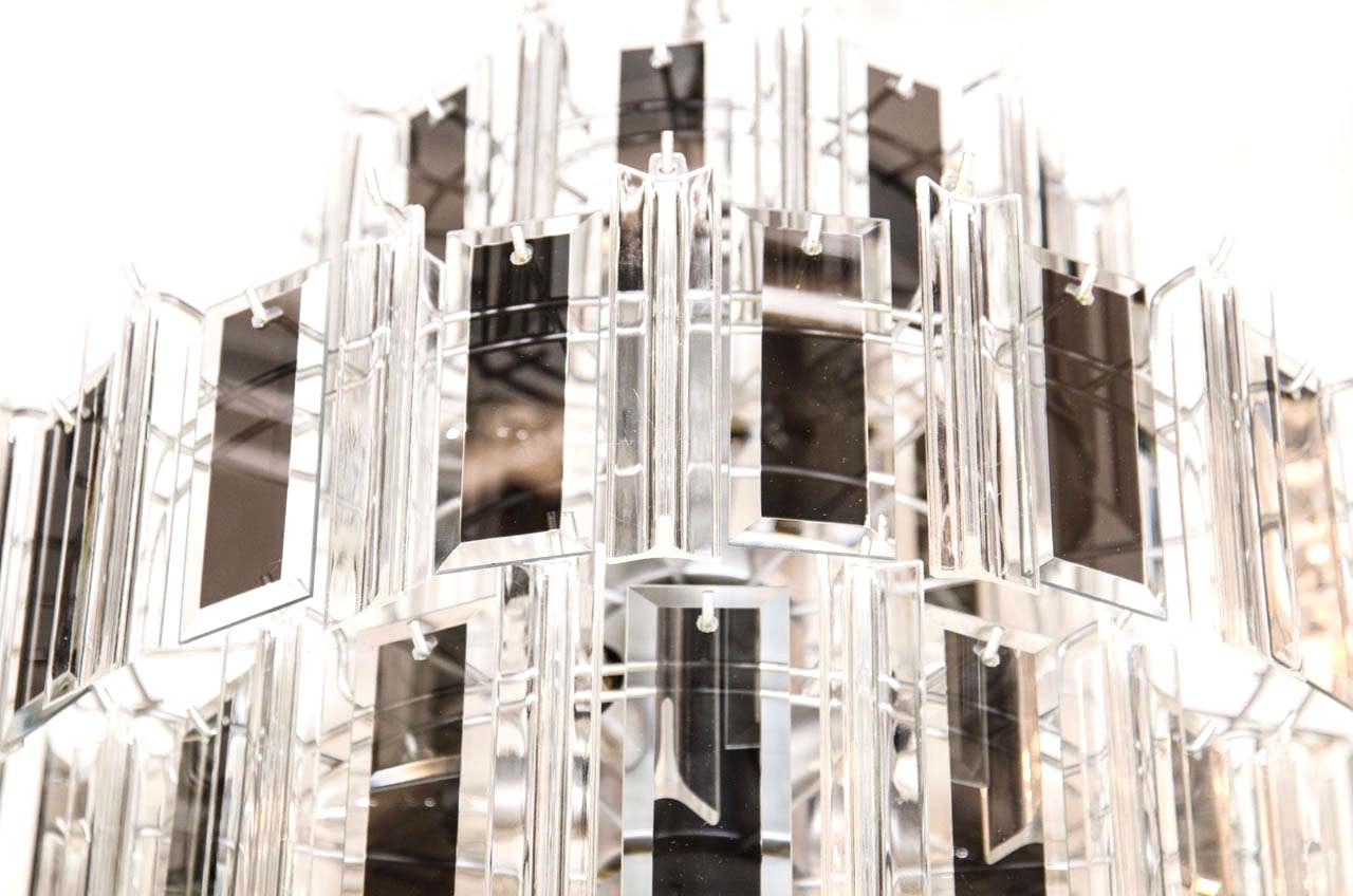 Beveled Mid-Century Modern Lucite and Mirrored Prism Chandelier, Italy, circa 1970s For Sale