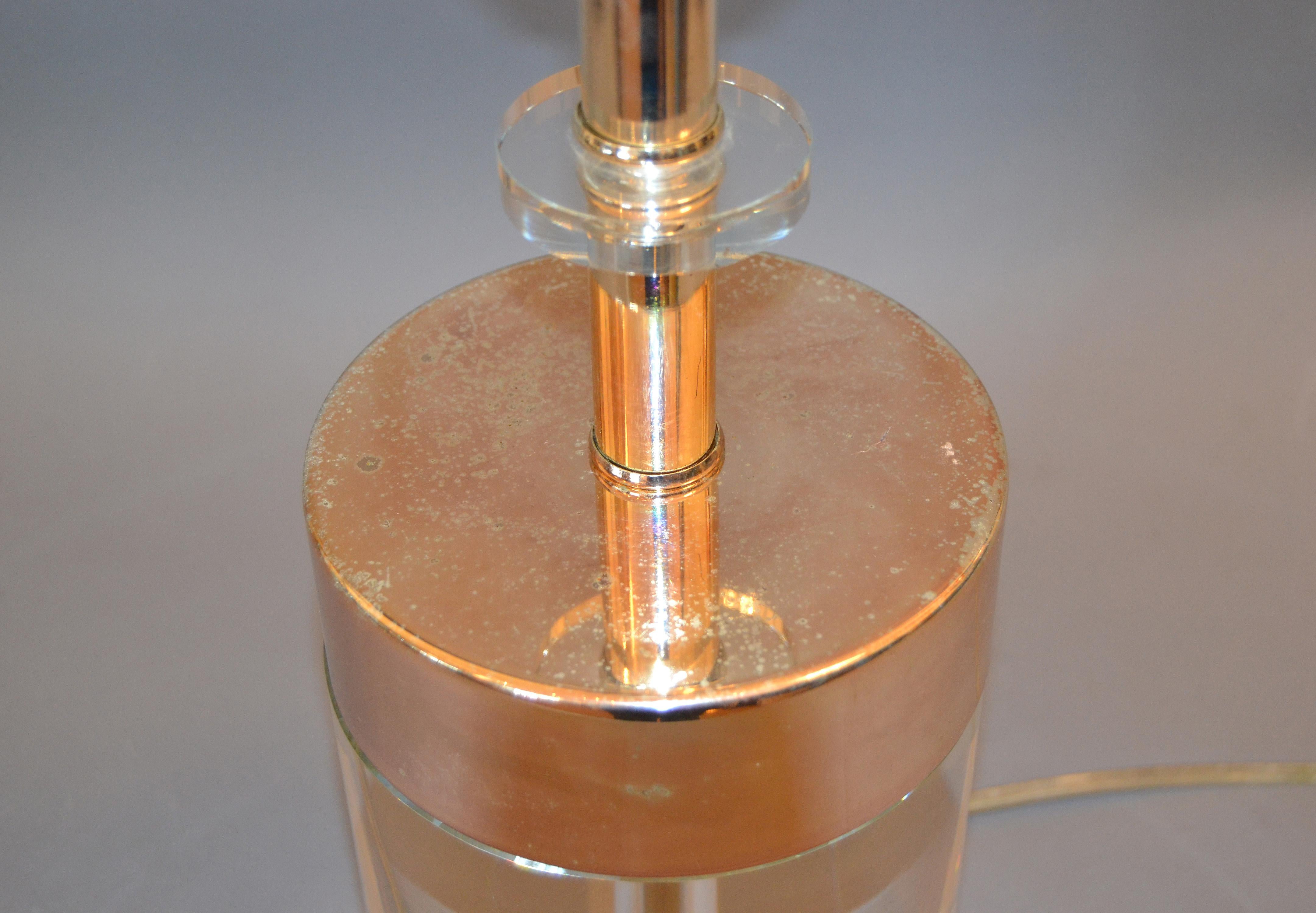 Lampada da tavolo moderna di metà secolo in lucite e nichel In condizioni buone in vendita a Miami, FL