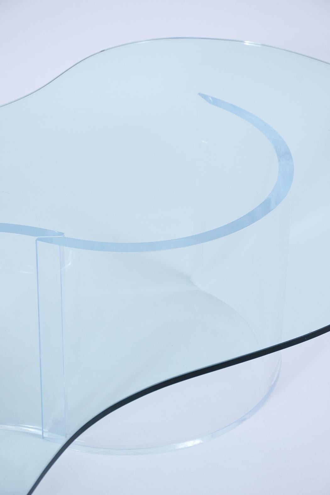 Mid-Century Modern Lucite Base & Glass Coffee Table In Good Condition In Los Angeles, CA