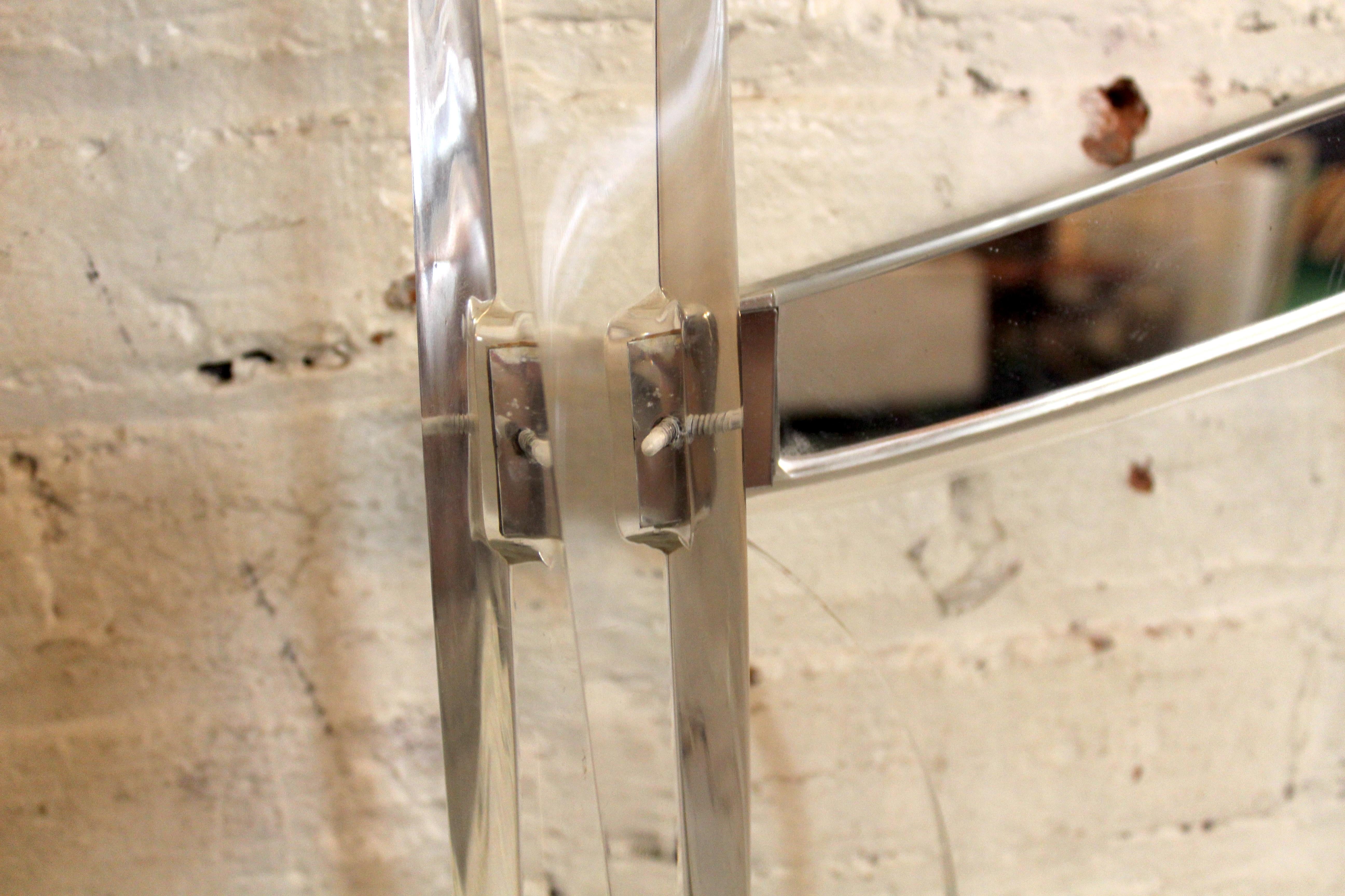 20th Century Mid-Century Modern Lucite Bed For Sale