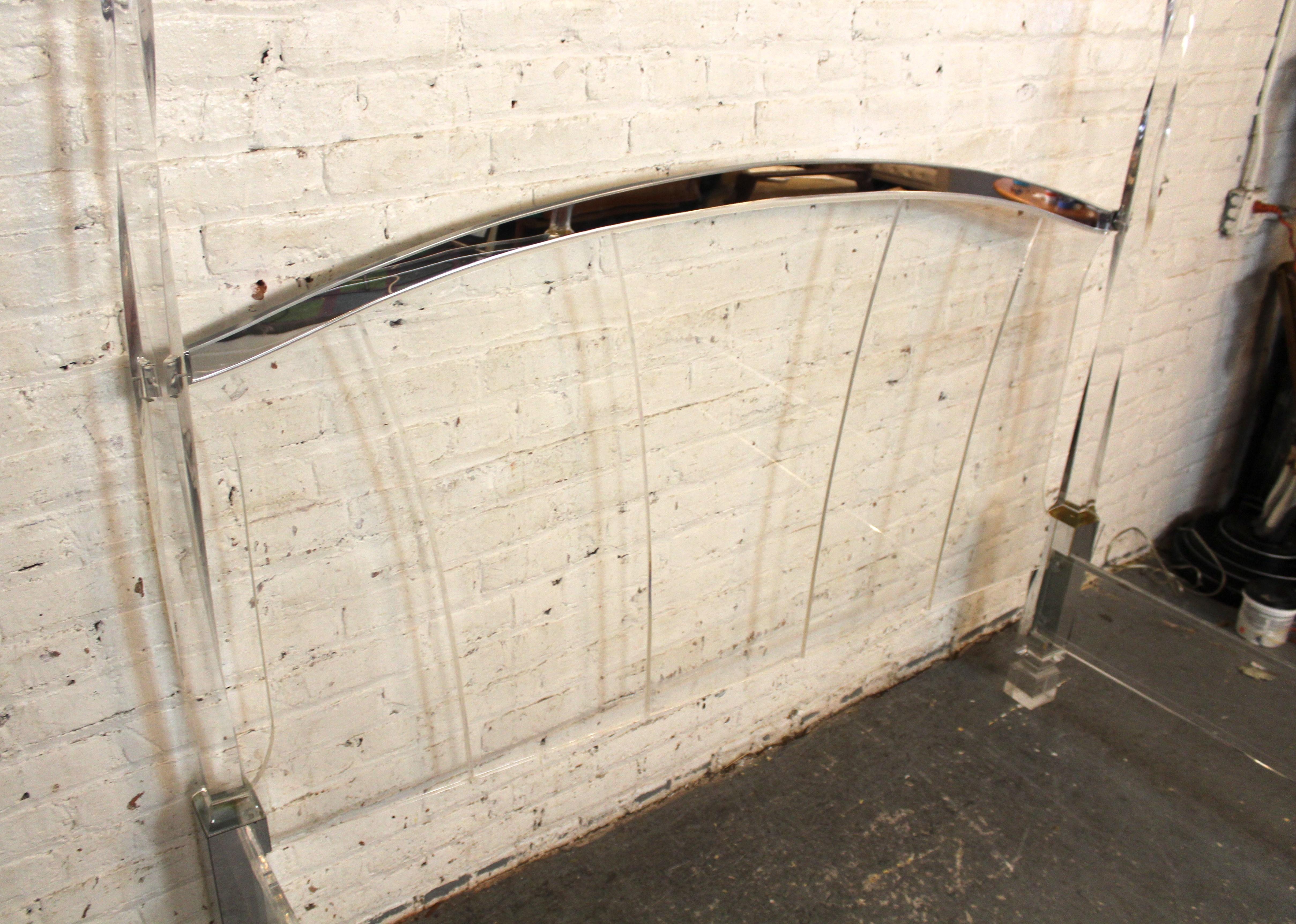Mid-Century Modern Lucite Bed For Sale 1