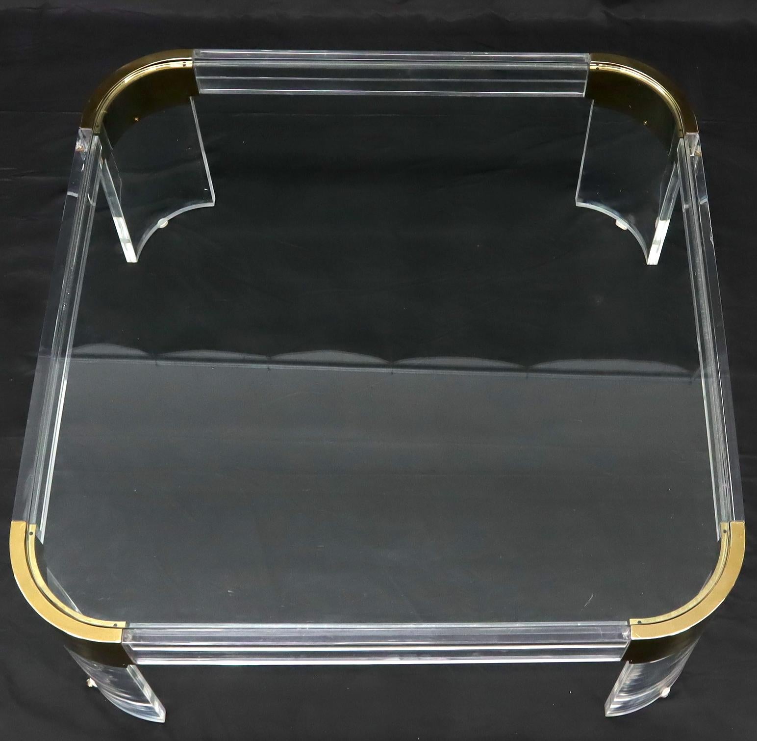 Mid-Century Modern Lucite Brass Glass Top Rounded Square Coffee Table In Good Condition In Rockaway, NJ