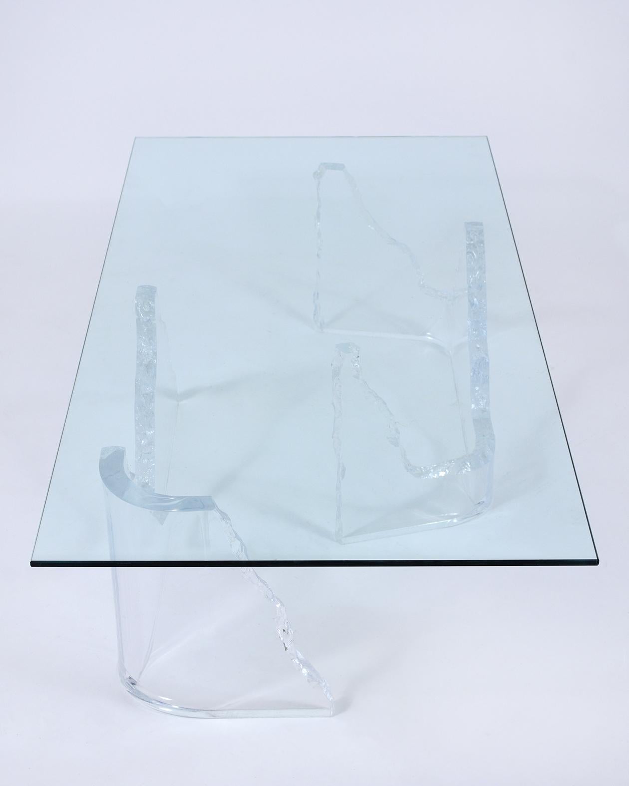 American Extraordinary Mid-Century-Style Lucite Cocktail Table with Iceberg Design Base