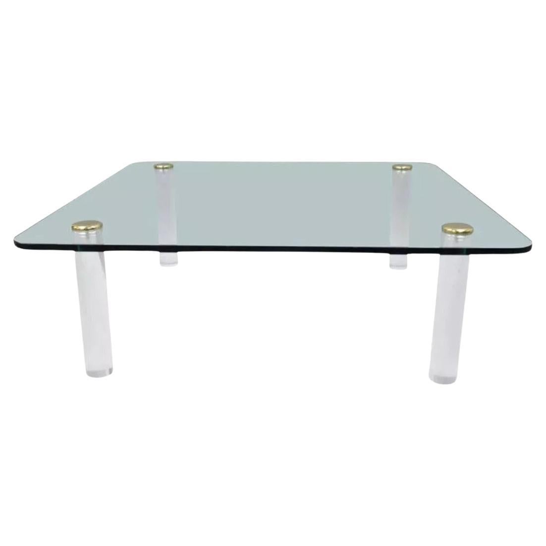 Mid Century Modern Lucite Cylinder Leg Brass Glass Coffee Cocktail Table von Pace im Angebot