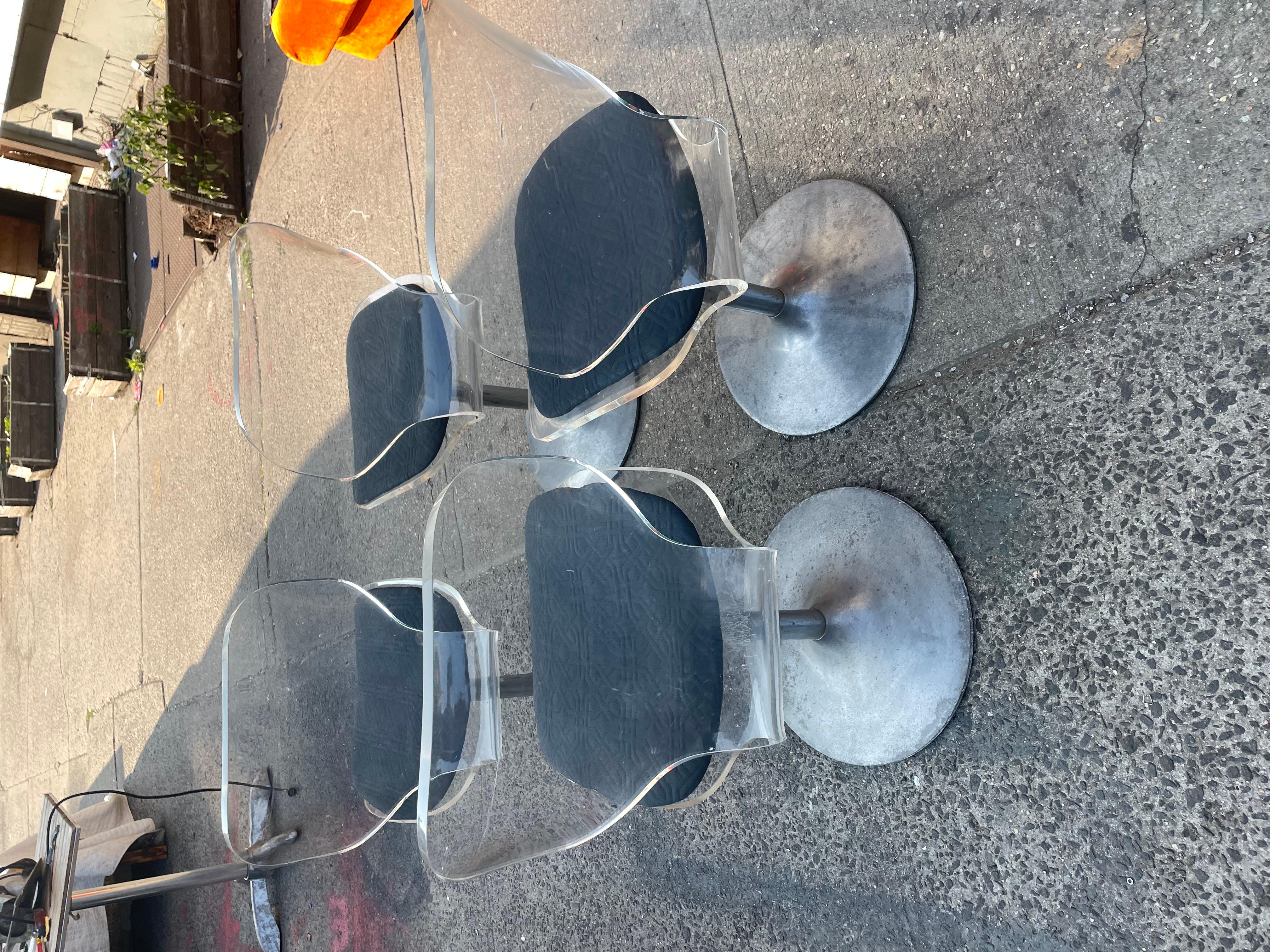 Mid-Century Modern Lucite Dining Chairs For Sale 1