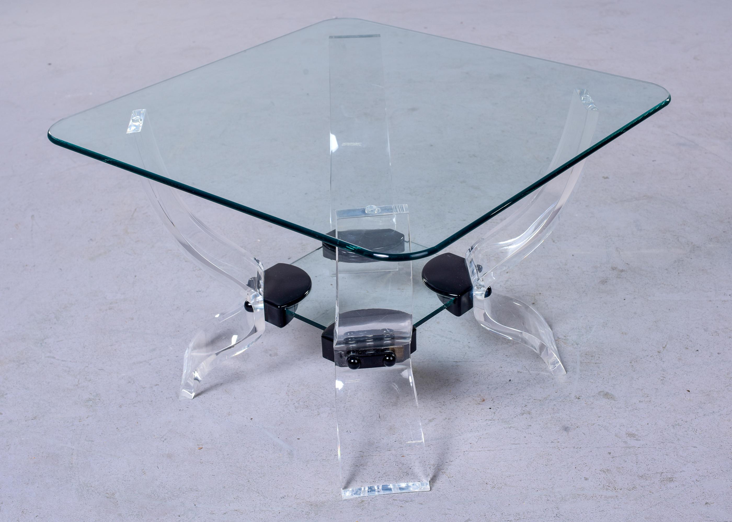 Mid Century Modern Lucite & Glass Side Table In Good Condition In Troy, MI