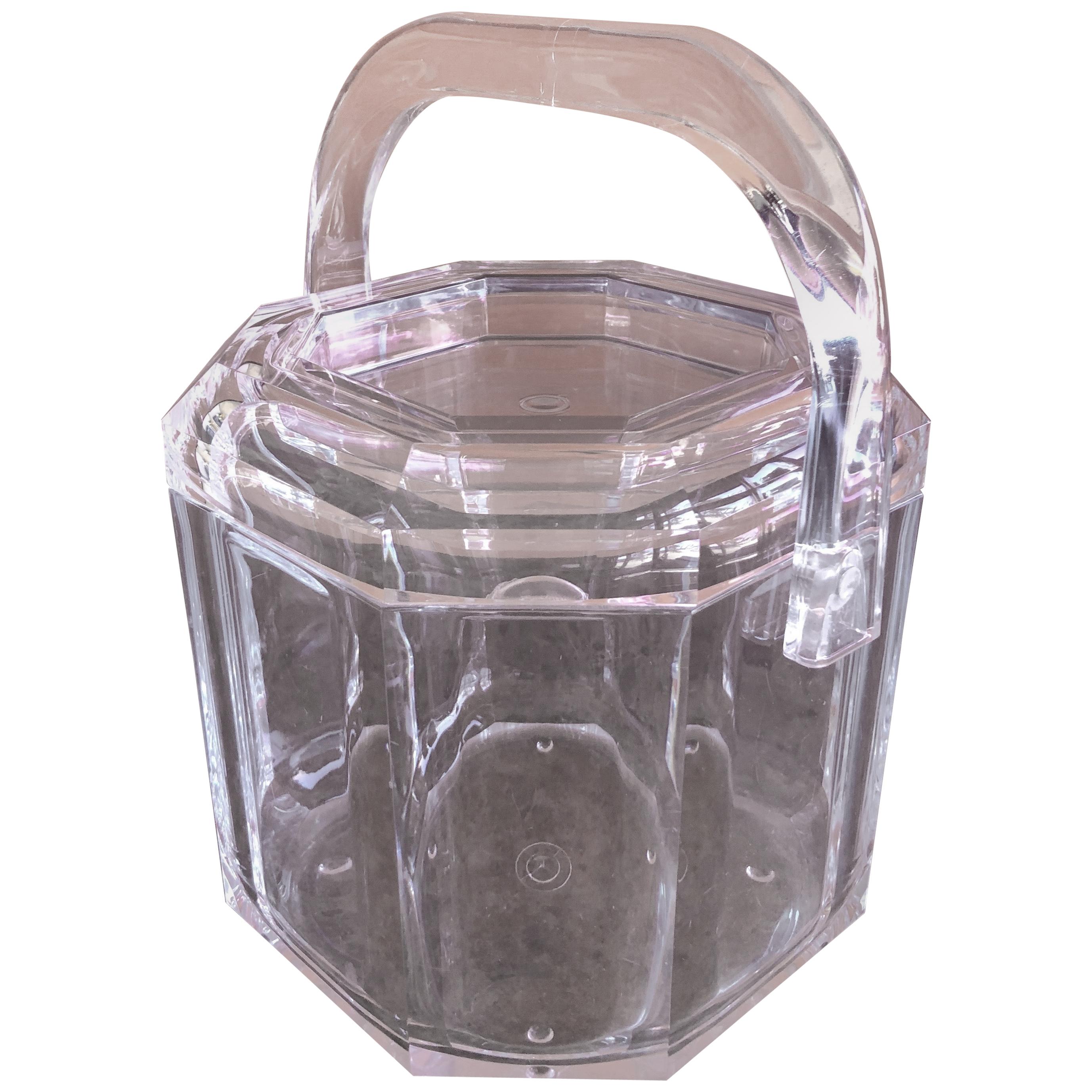 Mid-Century Modern Lucite Ice Bucket with Handle For Sale