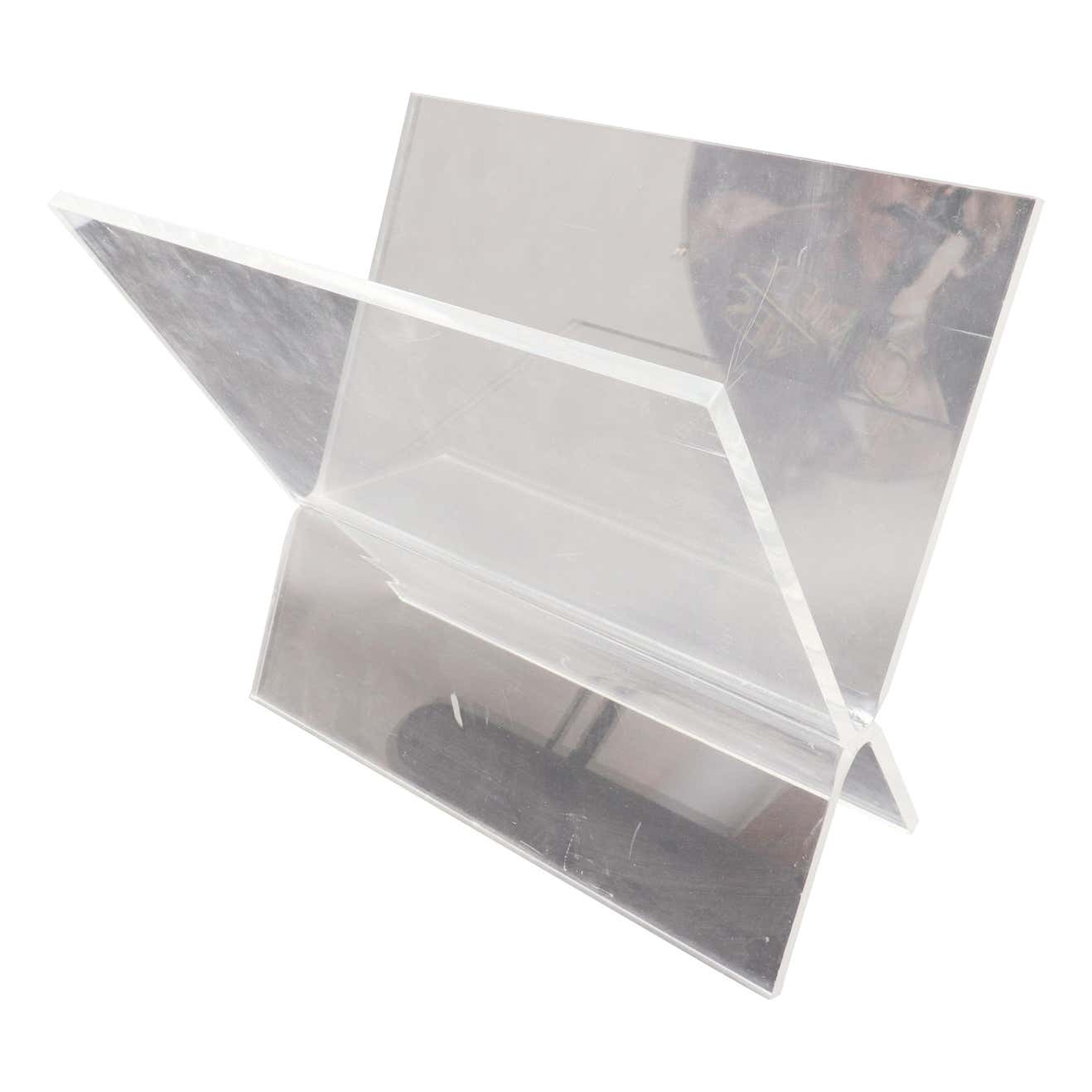 Mid-Century Modern Lucite Magazine Rack For Sale at 1stDibs