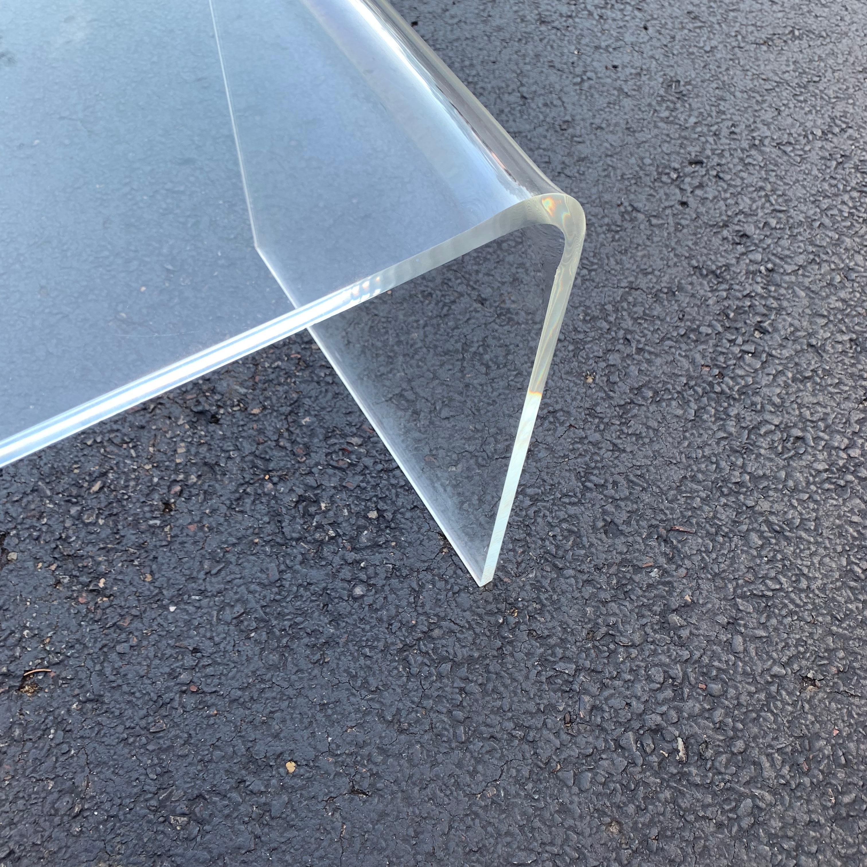 Mid-Century Modern Lucite Magazine Rack Table 12