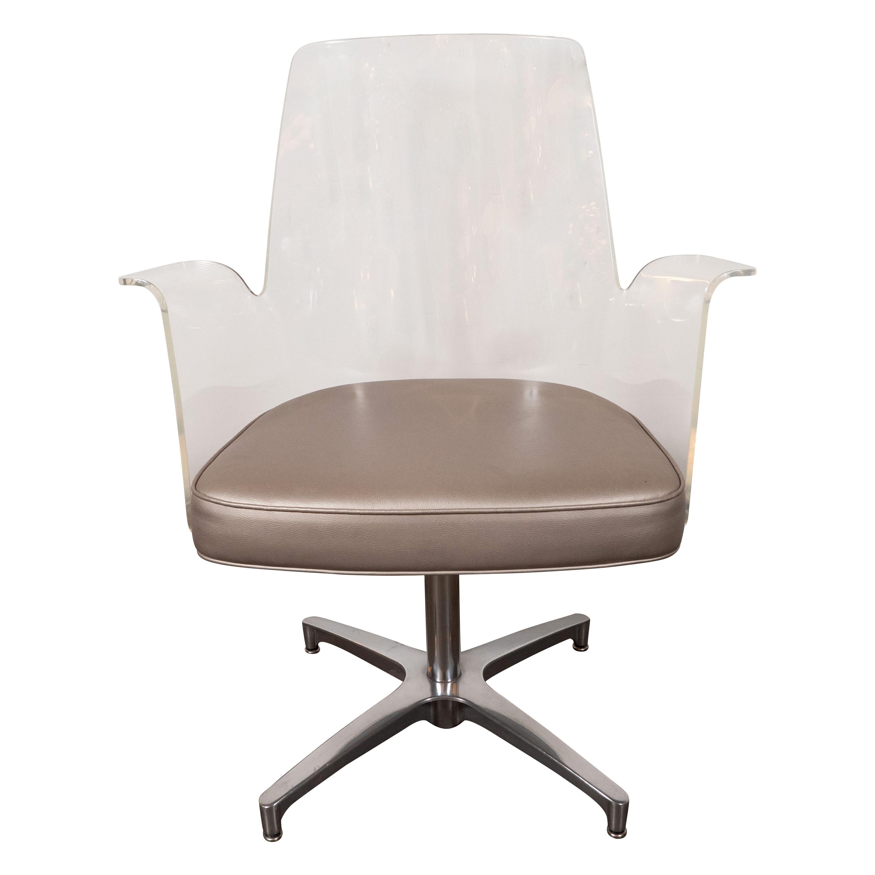 Mid-Century Modern Lucite, Metallic Leather and Chrome X- Form Side Chair In Excellent Condition In New York, NY