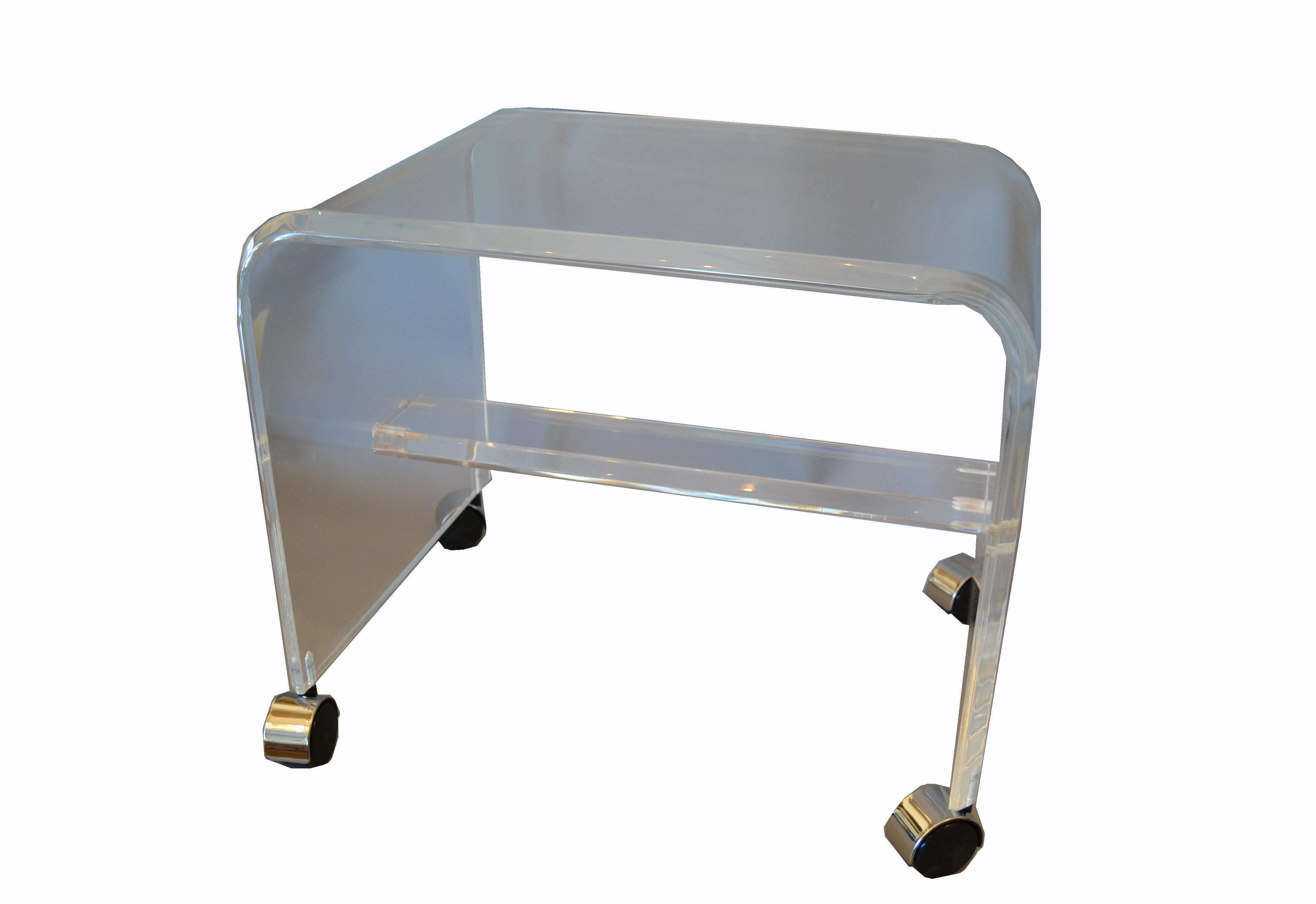 Polished Mid-Century Modern Lucite or Acrylic Stool, Vanity Stool on Chrome Casters