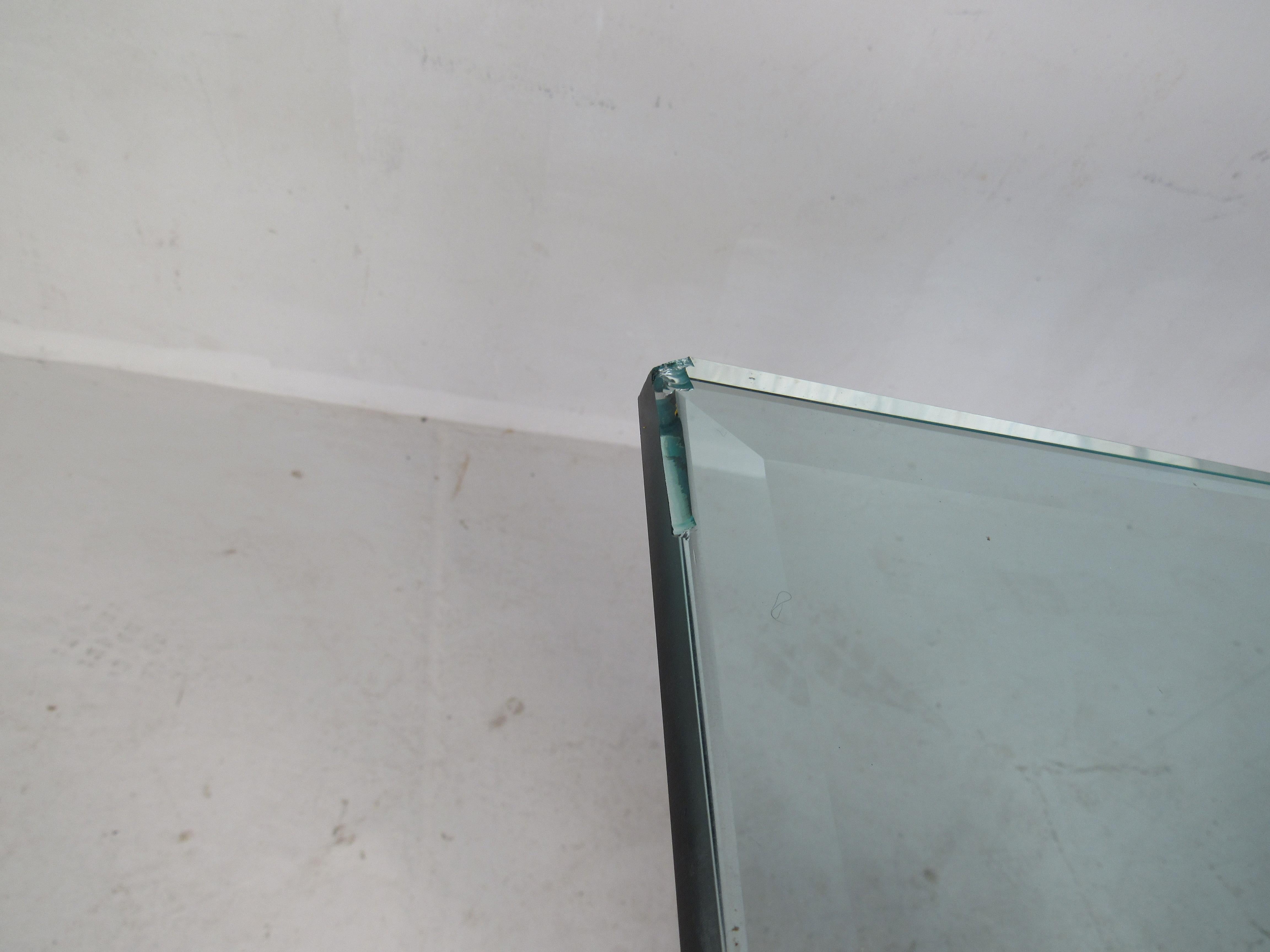 Mid-Century Modern Lucite Pedestal Console Table For Sale 3