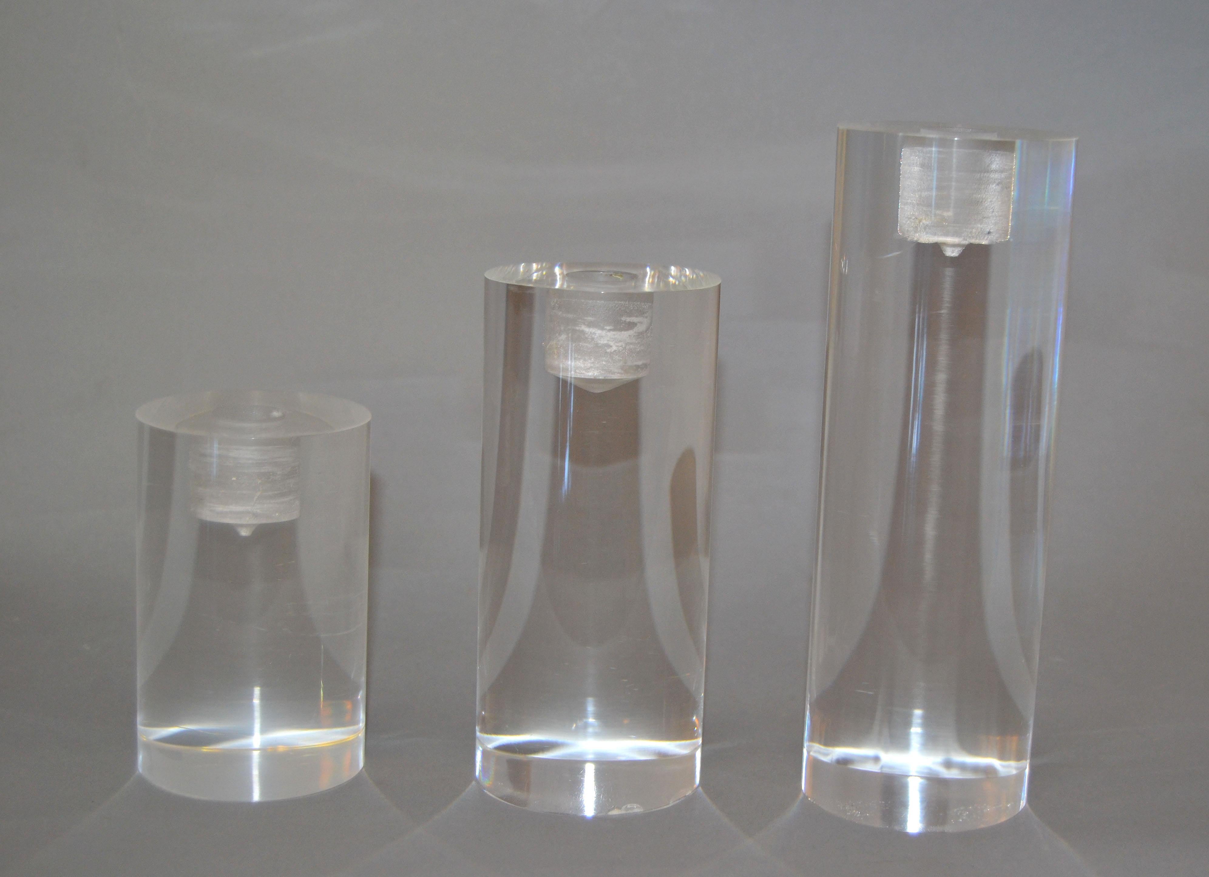 Nesting Set of 3 Mid-Century Modern Lucite Handmade Round Candleholders For Sale 4