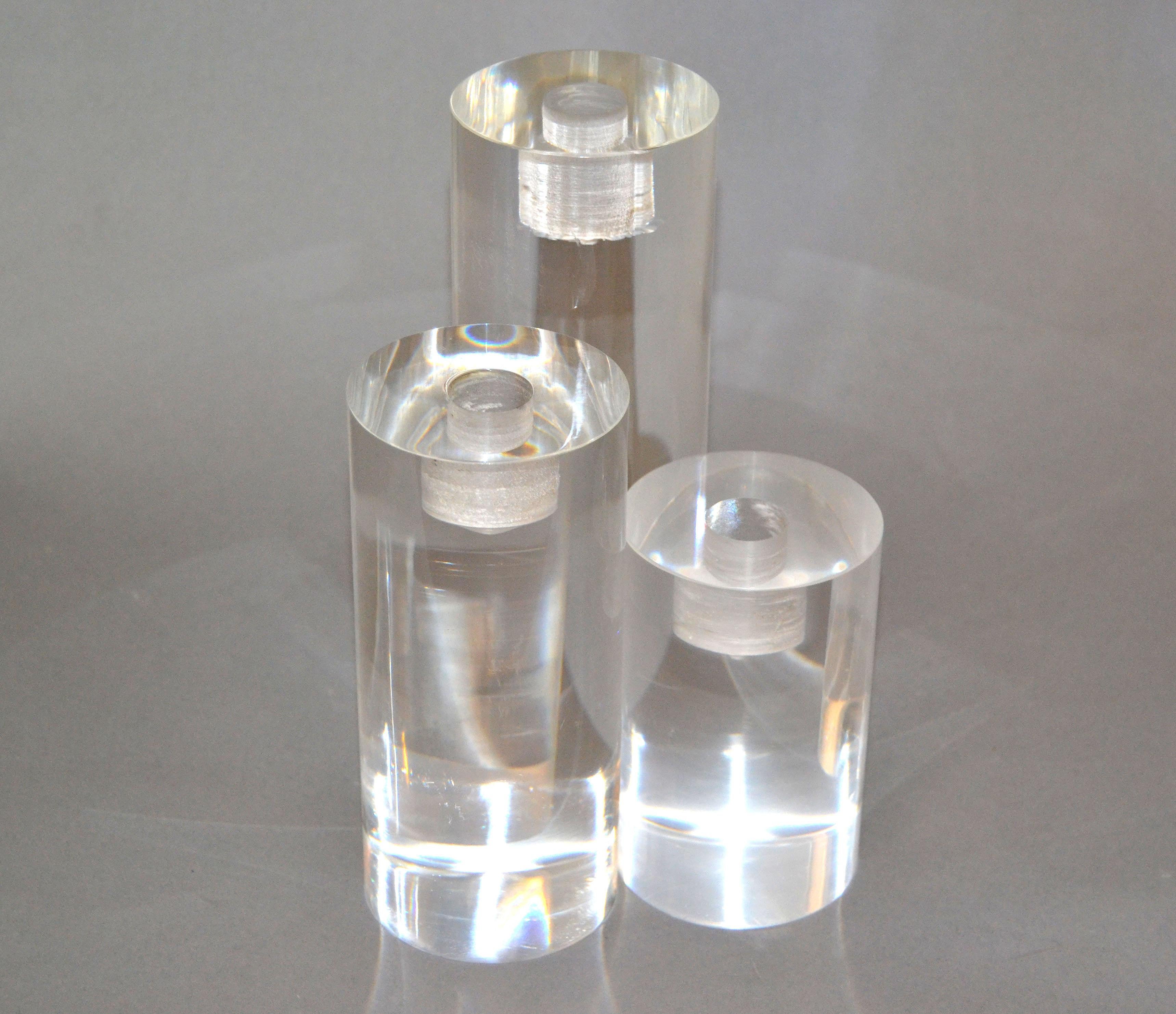 American Nesting Set of 3 Mid-Century Modern Lucite Handmade Round Candleholders  For Sale
