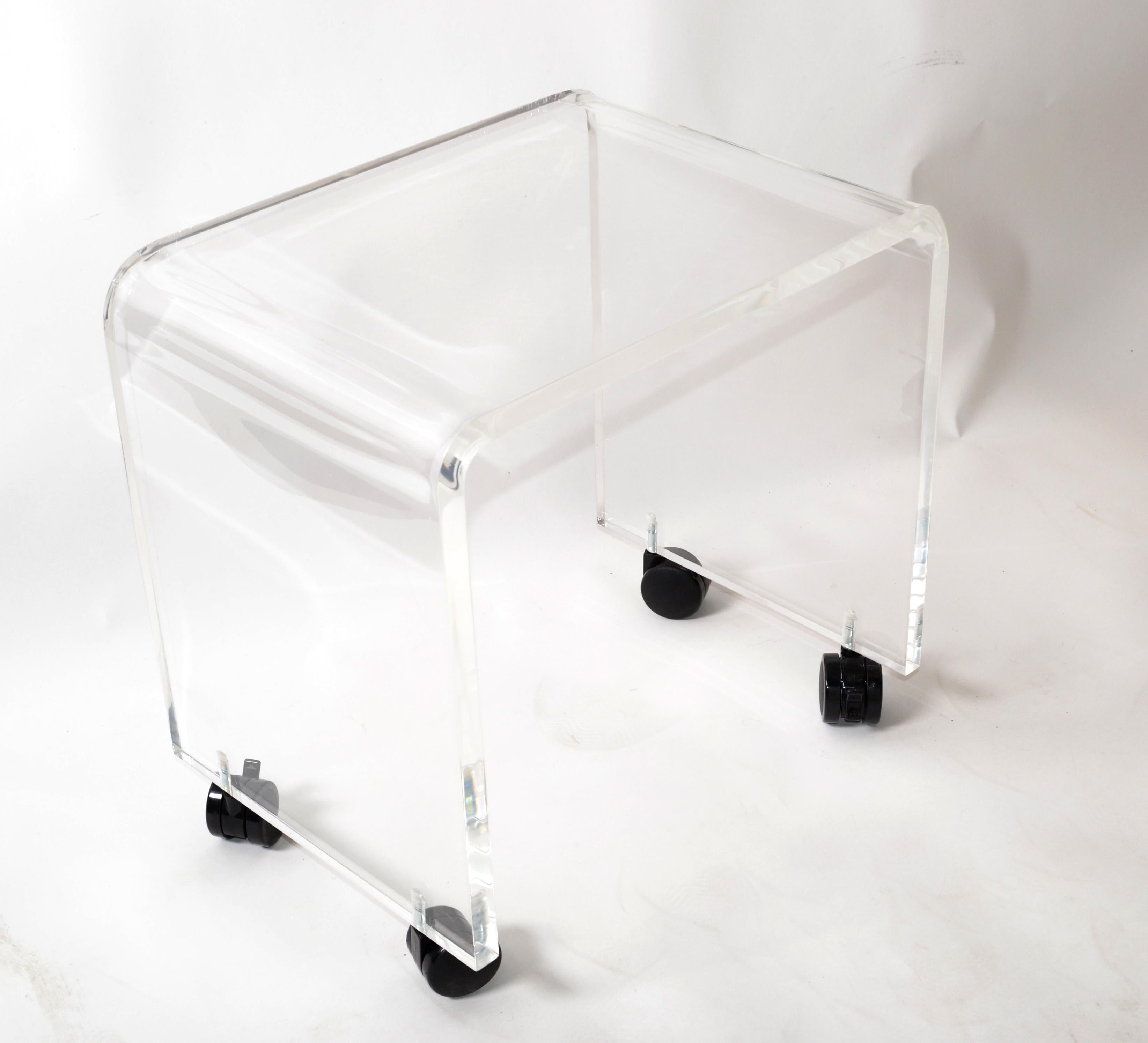 Mid-Century Modern Lucite Stool, Vanity Stool, Bench on Casters For Sale 5