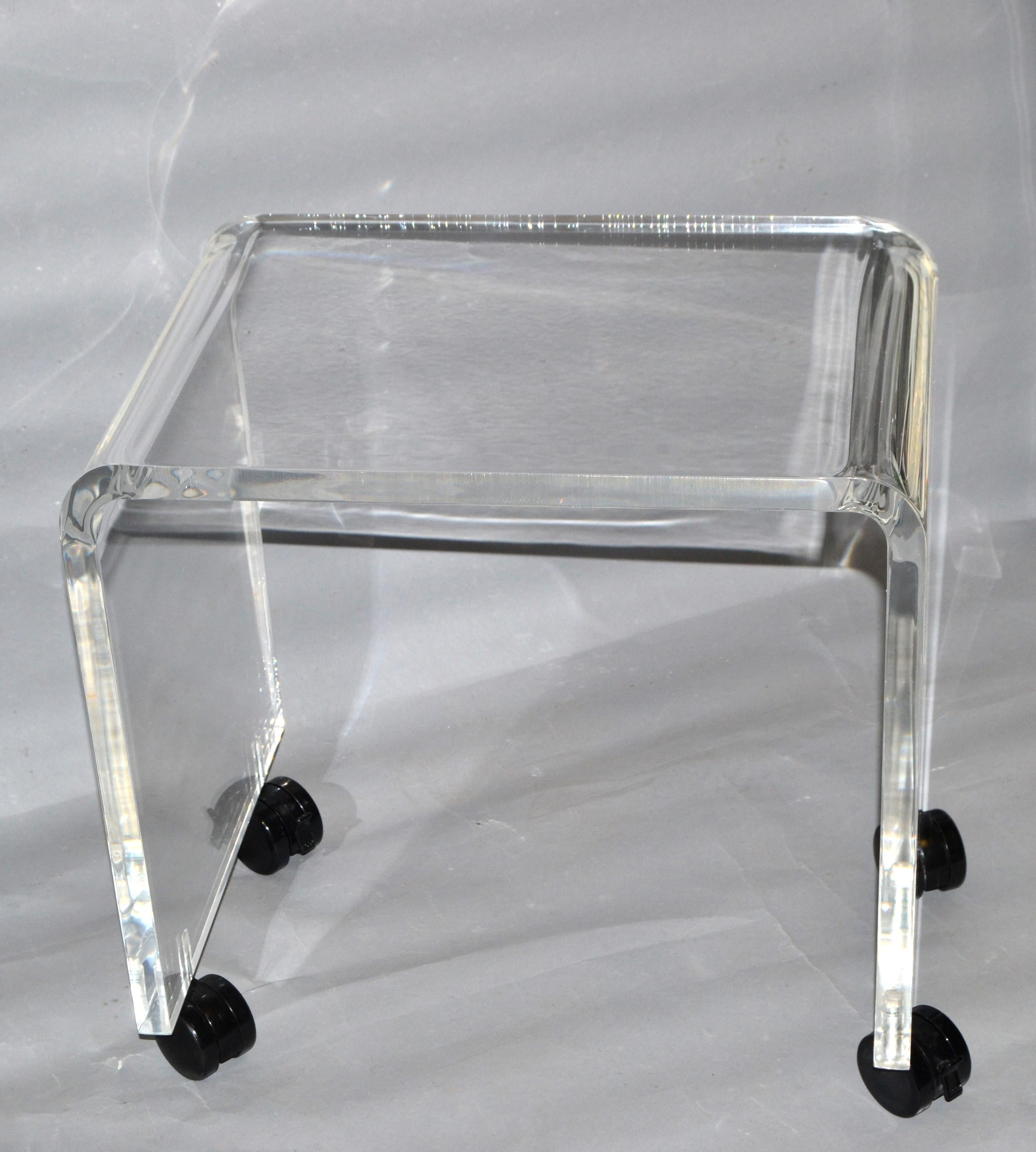 American Mid-Century Modern Lucite Stool, Vanity Stool, Bench on Casters For Sale