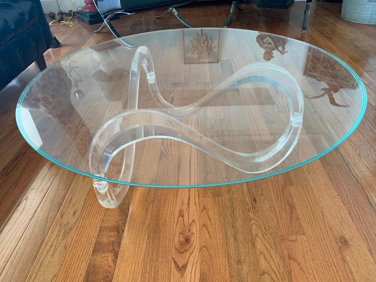 Late 20th Century Mid-Century Modern Lucite Swirl and Glass Top Cocktail Coffee Table For Sale