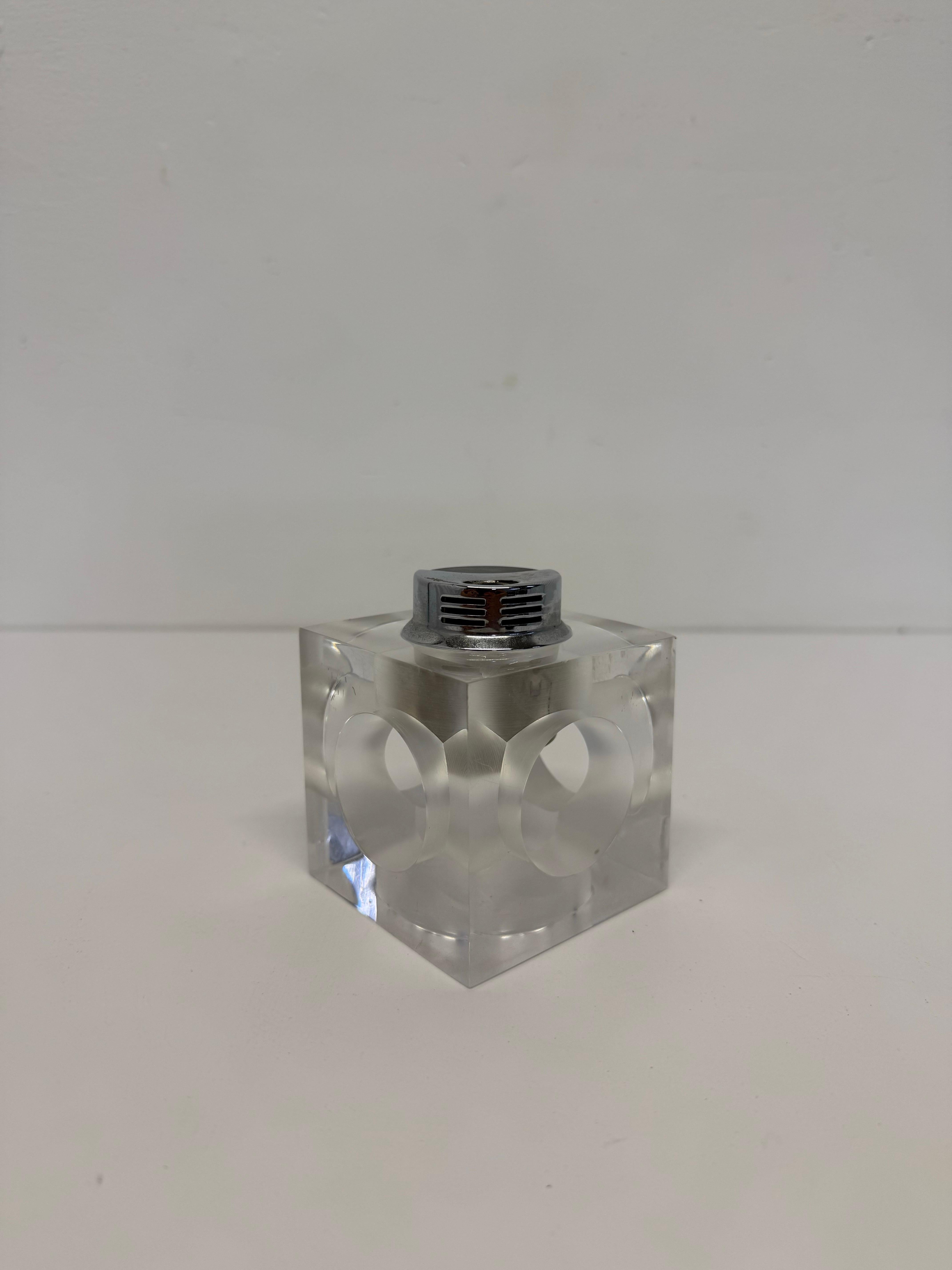 Chrome Lampe de table en lucite moderne du milieu du siècle dernier, Espagne, 1970 en vente