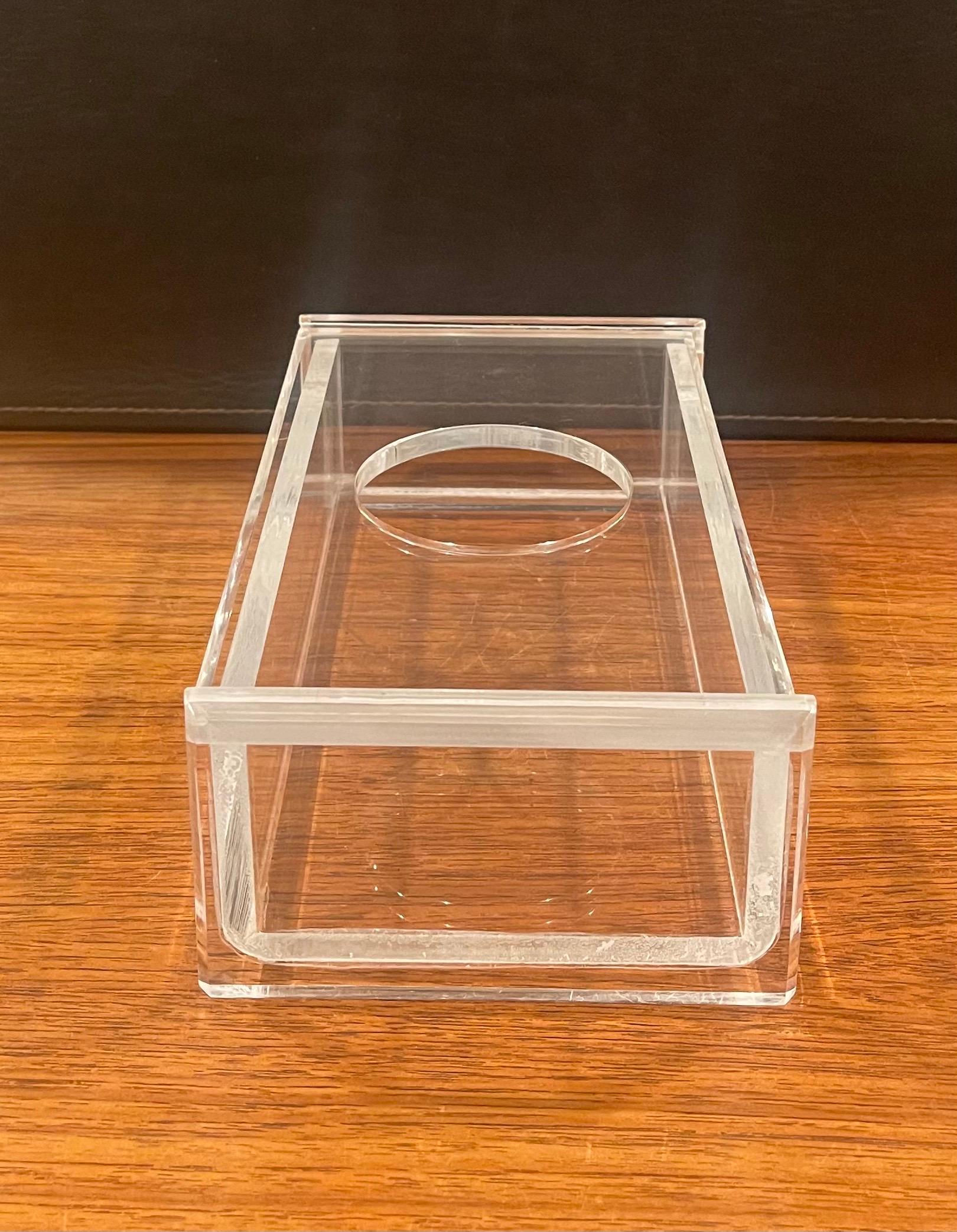 Mid-Century Modern Lucite Tissue Box in the Style of Charles Hollis Jones For Sale 4