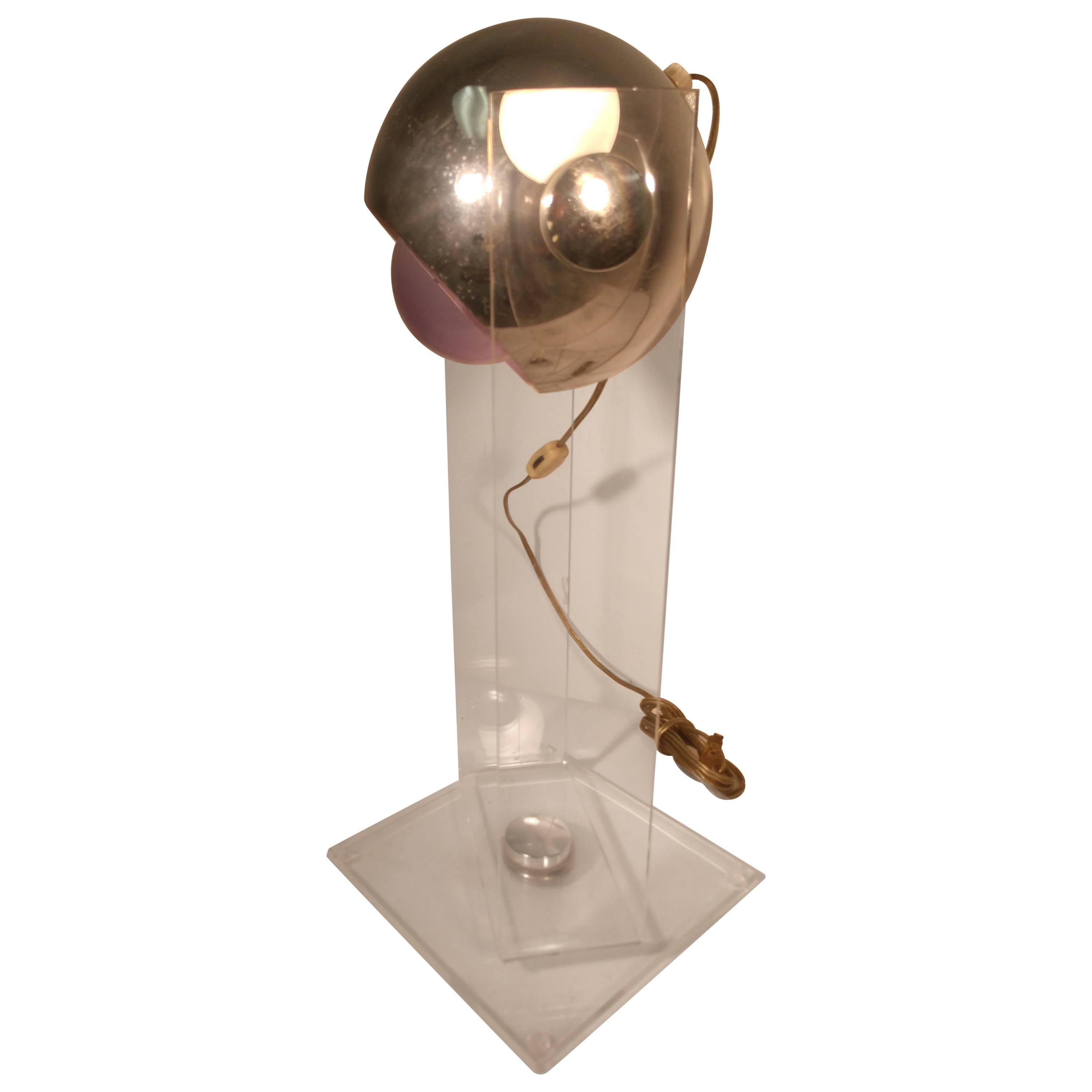 Hand-Crafted Mid-Century Modern Lucite with Chrome Eyeball Desk Table Lamp Robert Sonneman For Sale