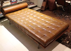 Letto a sdraio Barcelona marrone Ludwig Mies van der Rohe 1960