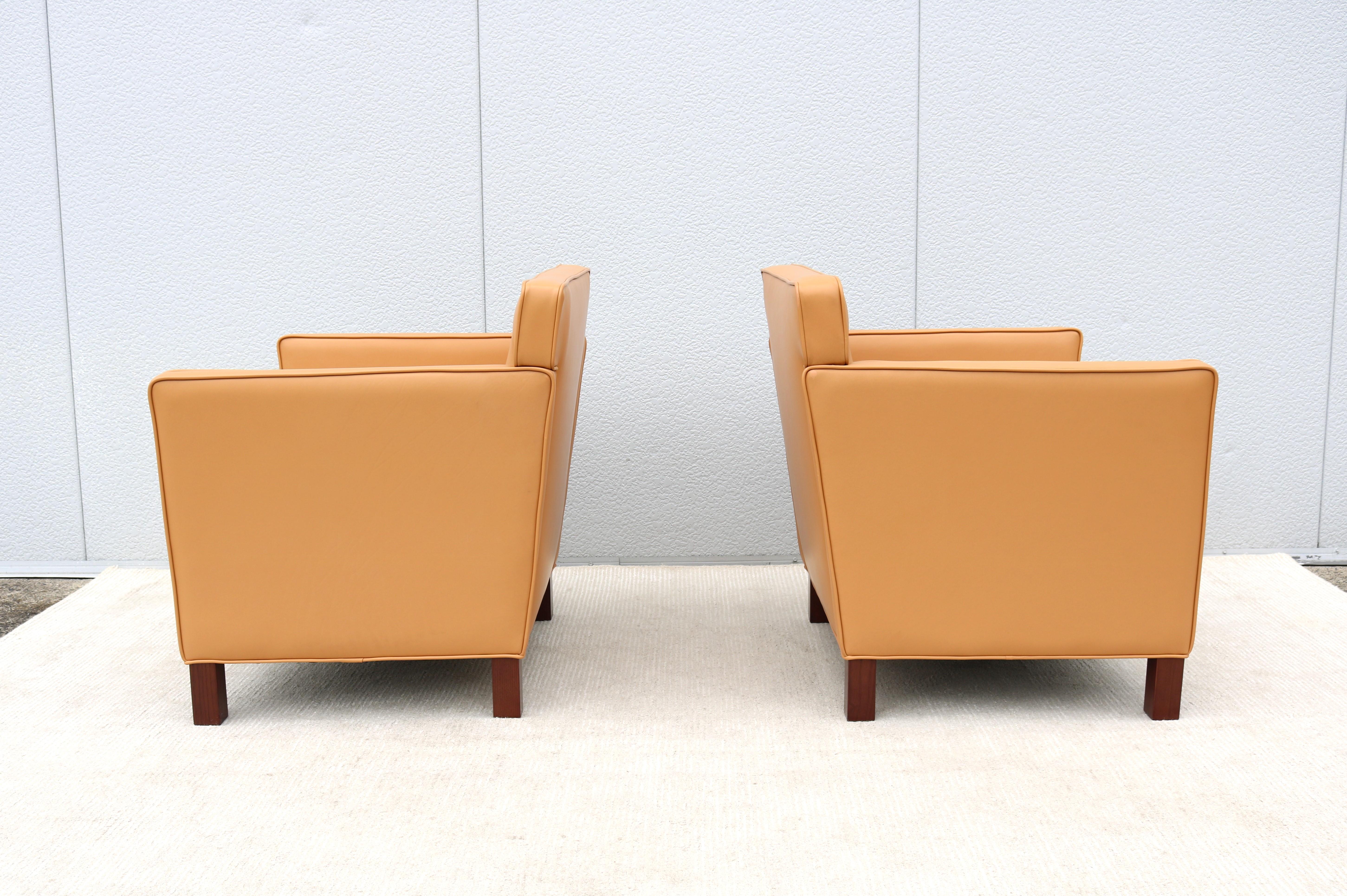 Mid-Century Modern Ludwig Mies van der Rohe for Knoll Krefeld Lounge Chairs Pair For Sale 5