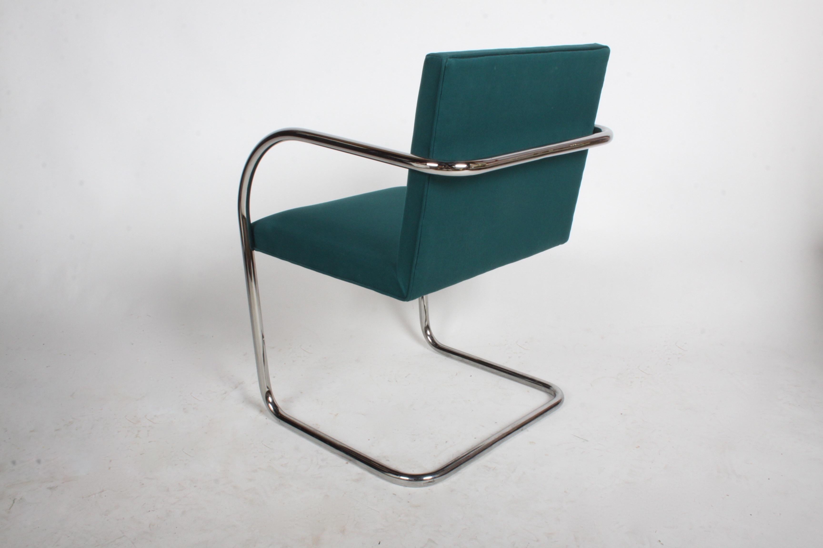 Mid-Century Modern Ludwig Mies van der Rohe for Knoll Tubular Brno Chairs x 2 In Good Condition For Sale In St. Louis, MO