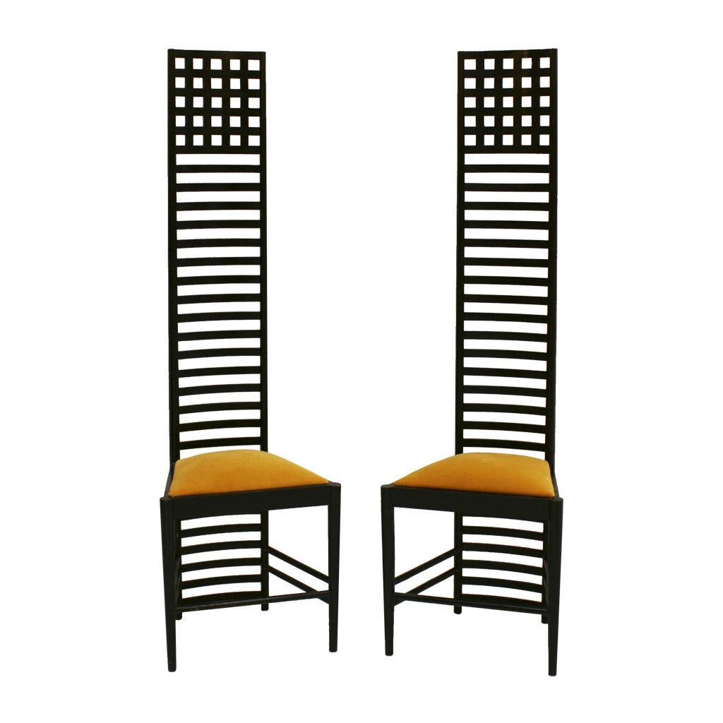 Pair of chairs model 