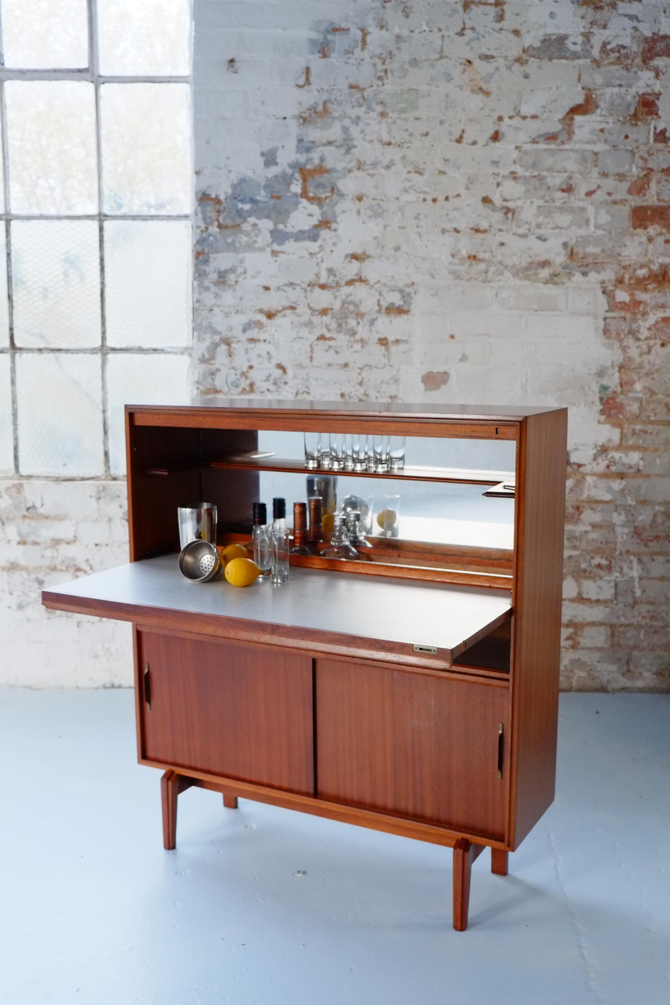 Mid-20th Century Mid-Century Modern Mad Men Drinks Cocktail Cabinet by Beaver and Tapley