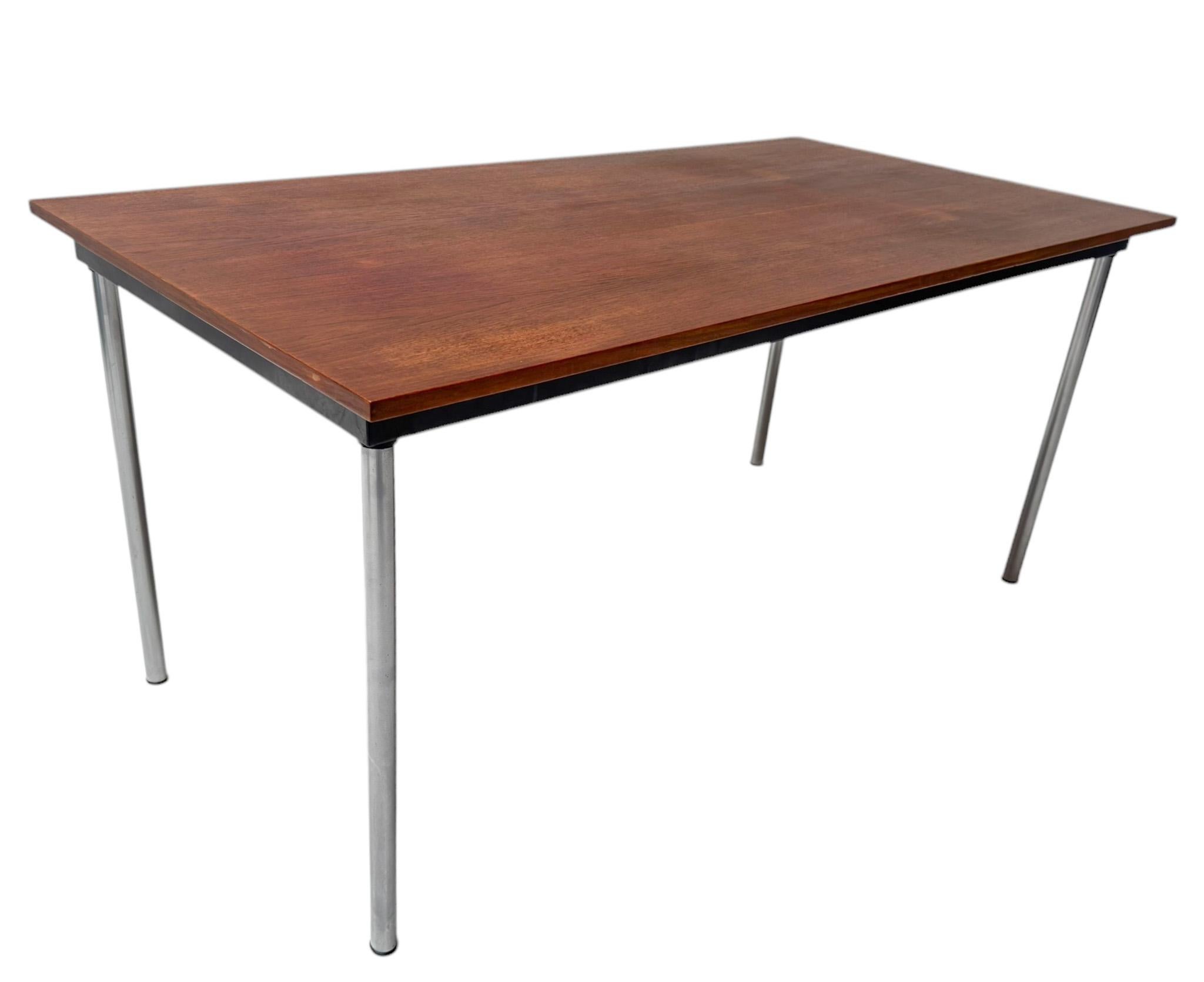 Néerlandais Table moderne du milieu du siècle dernier Made to Measure de Cees Braakman pour Pastoe, années 1960 en vente