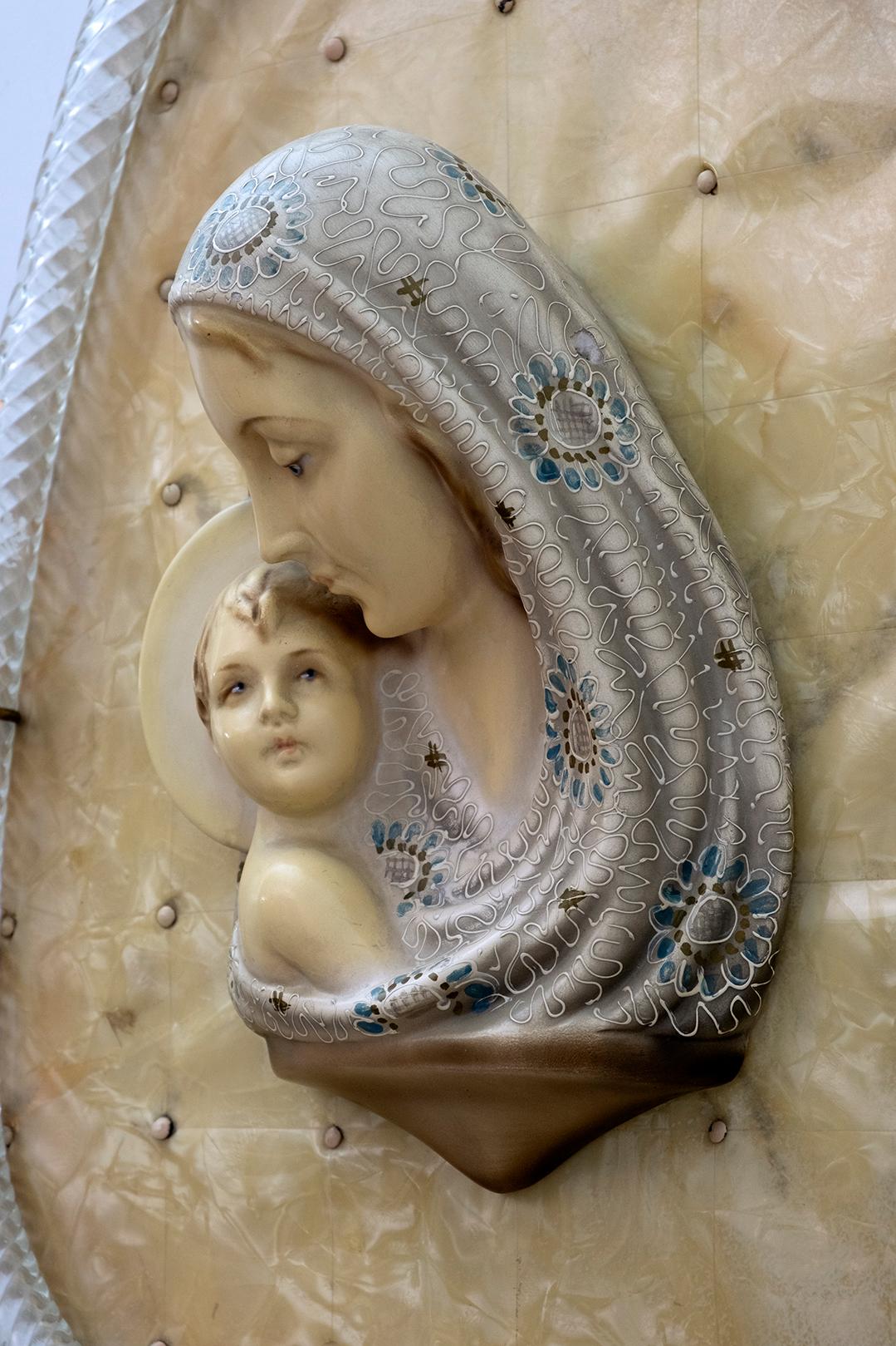 Italian Mid-Century Modern Madonna with Child Murano Glass Torchon Frame by Venini, 50s For Sale