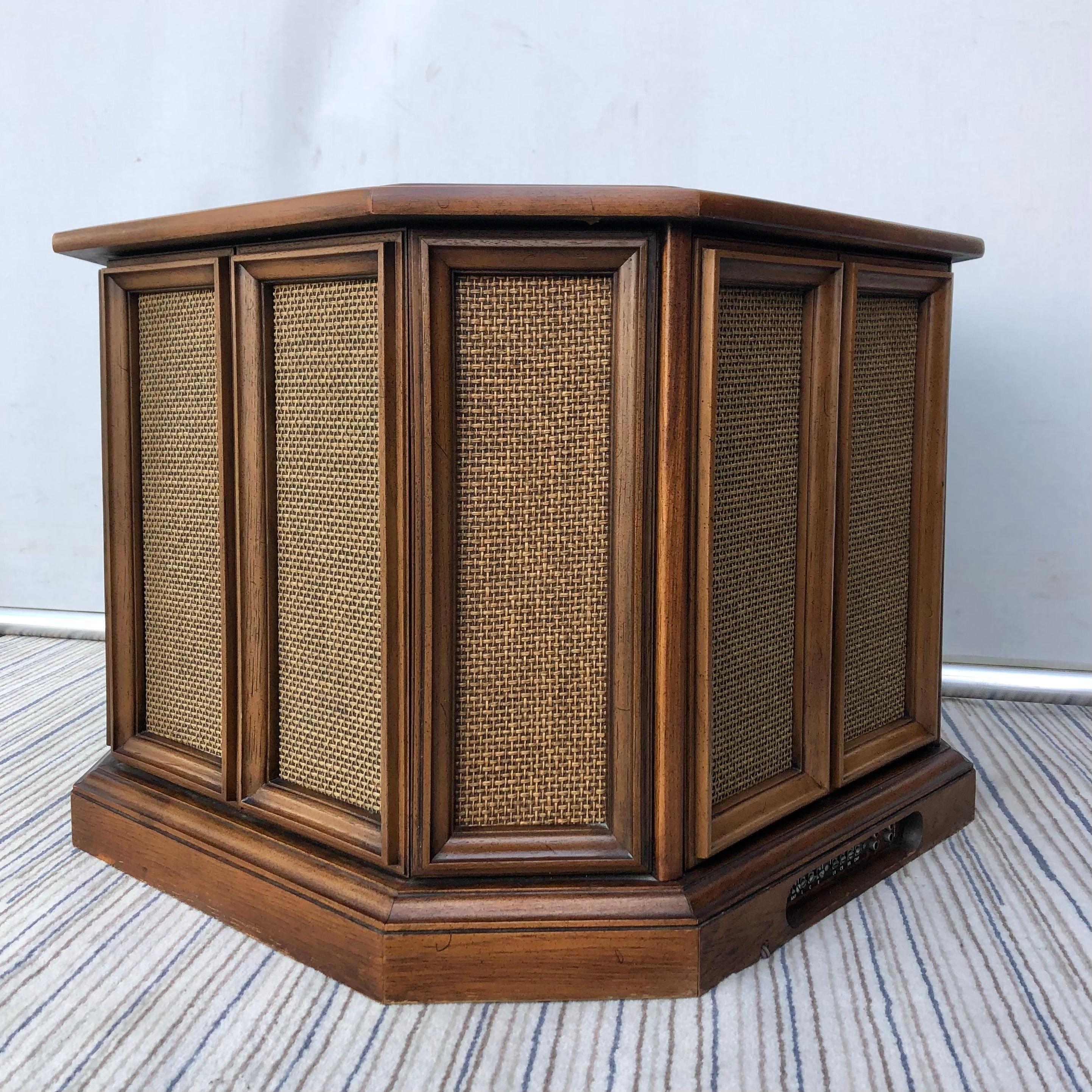 magnavox drum table stereo