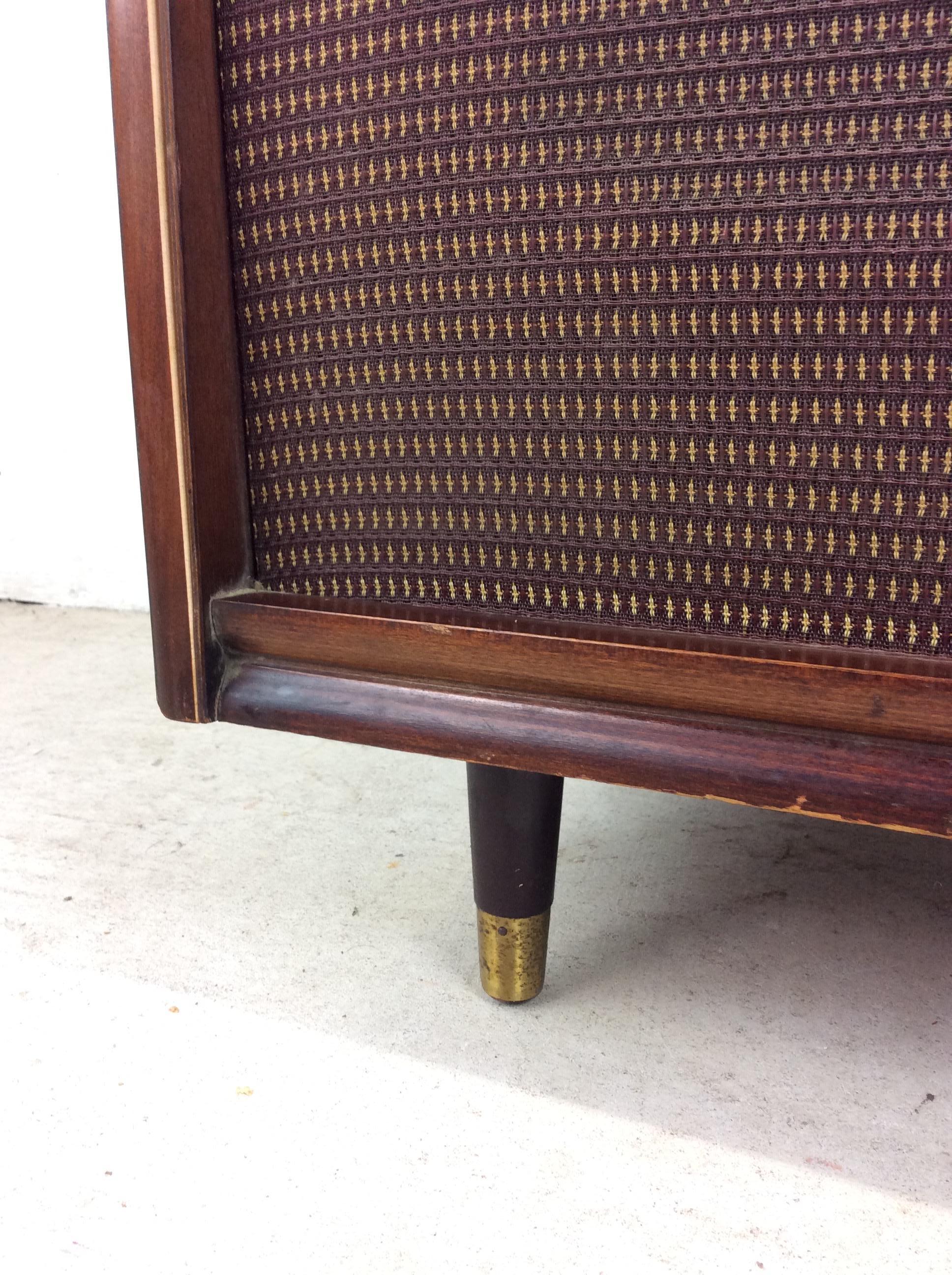 XX secolo Armadietto stereo Magnavox moderno del metà del secolo con alloggiamento per i media in vendita