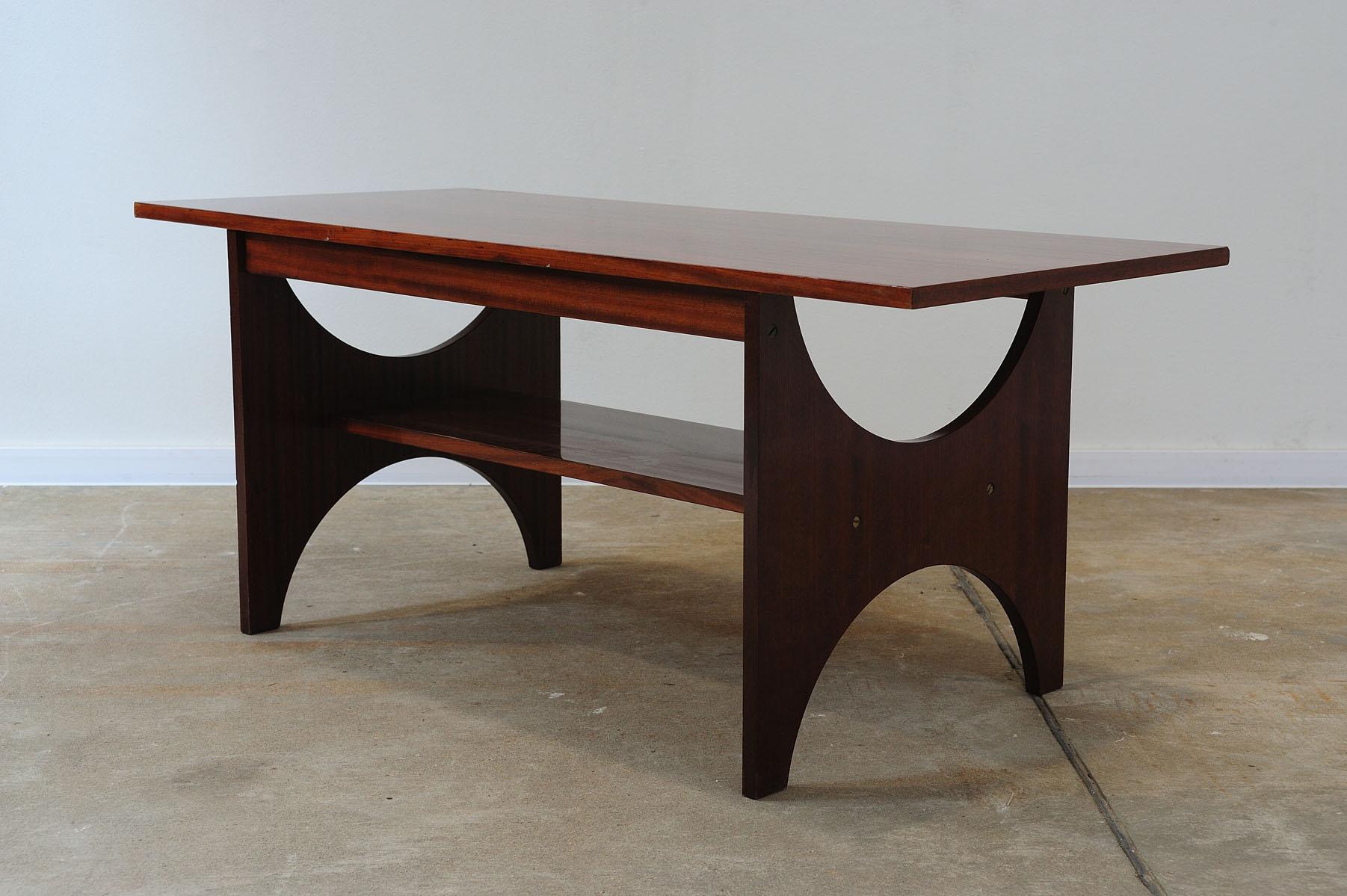  Mid century modern mahogany Coffee Table, 1970´s, Soviet Union In Good Condition For Sale In Prague 8, CZ