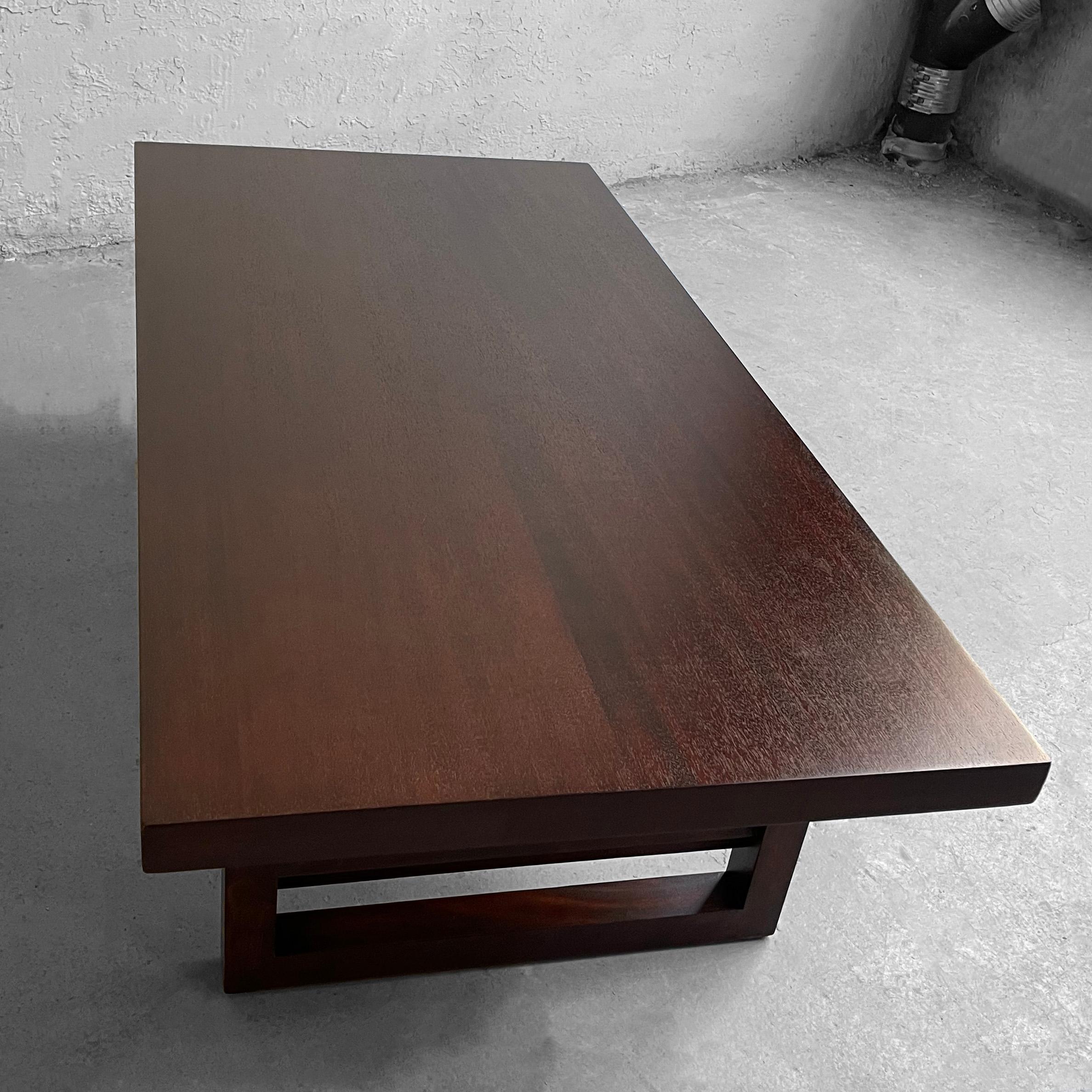 Mid-Century Modern Mahogany Coffee Table After Paul Frankl For Sale 5