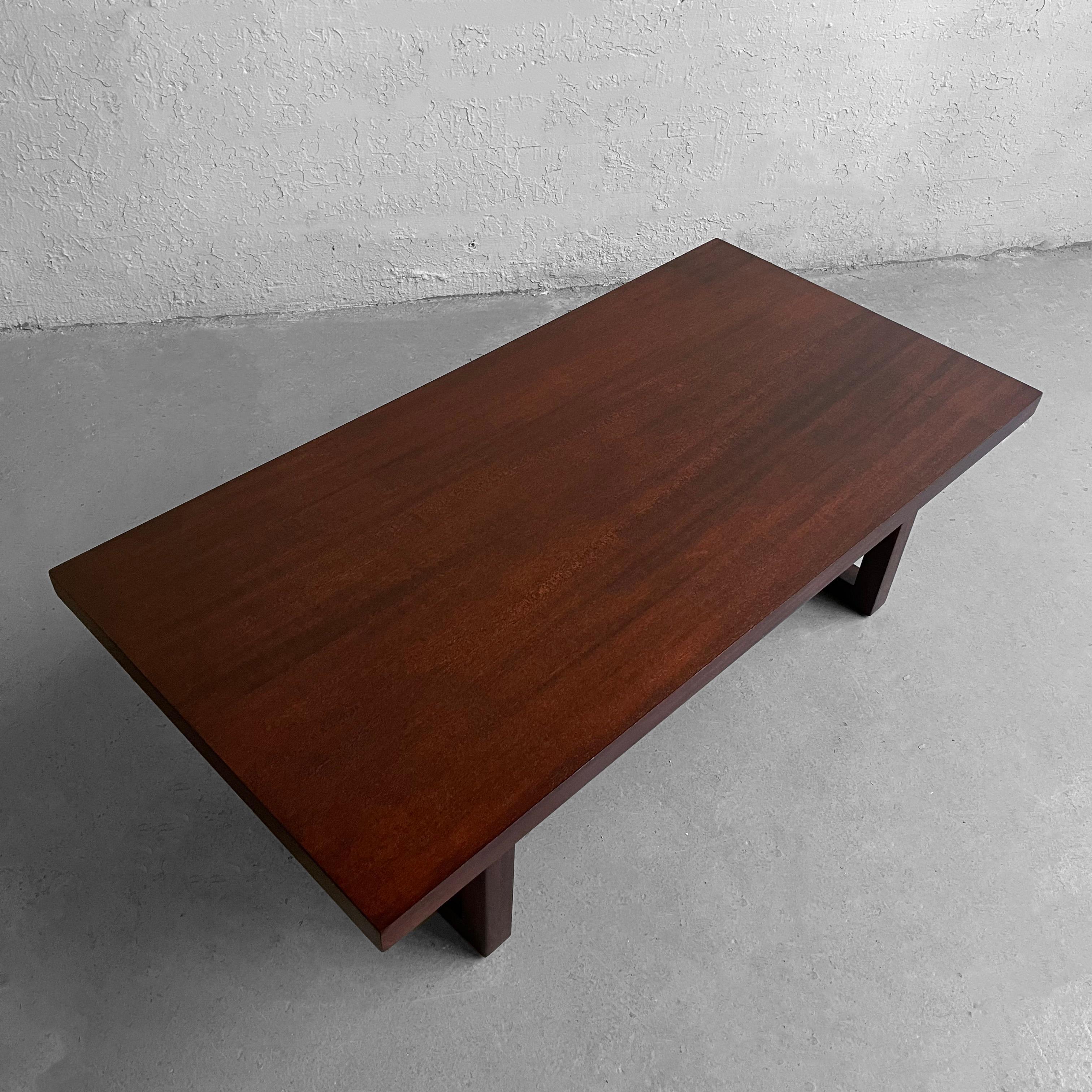 Mid-Century Modern Mahogany Coffee Table After Paul Frankl For Sale 2