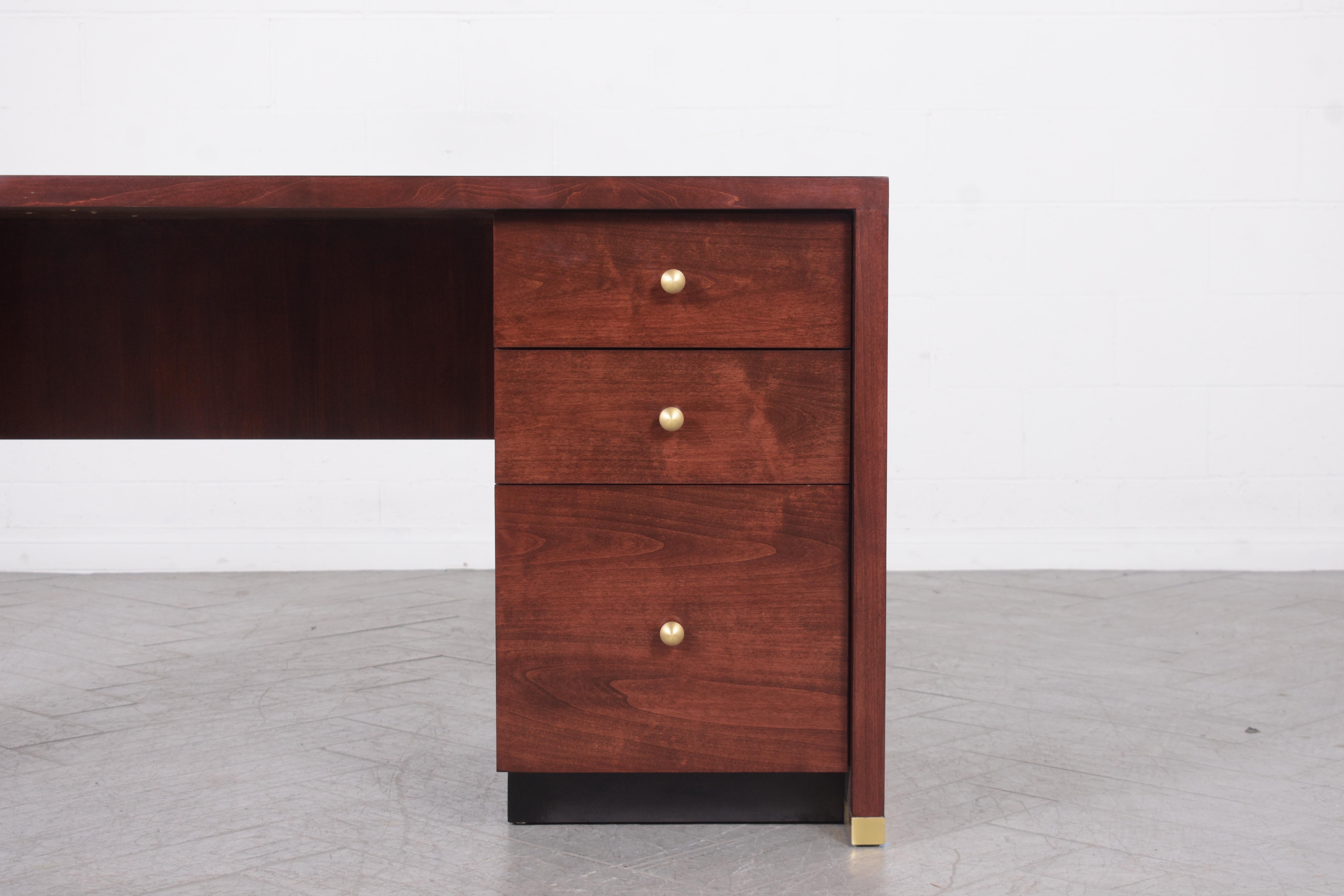 American 1970s Vintage Mid-Century Modern Mahogany Desk: Timeless Elegance & Quality For Sale