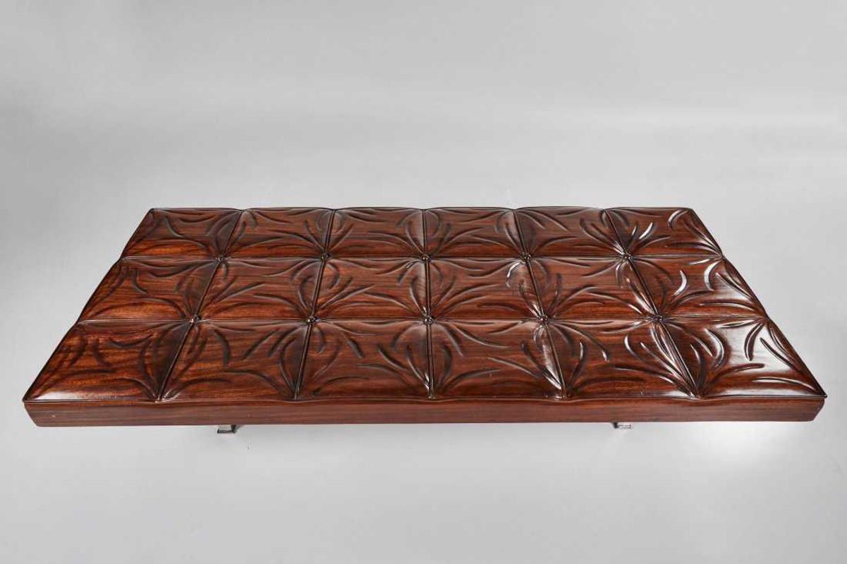 Mid-Century Modern Mahogany Gallery Bench In Good Condition For Sale In Pasadena, CA