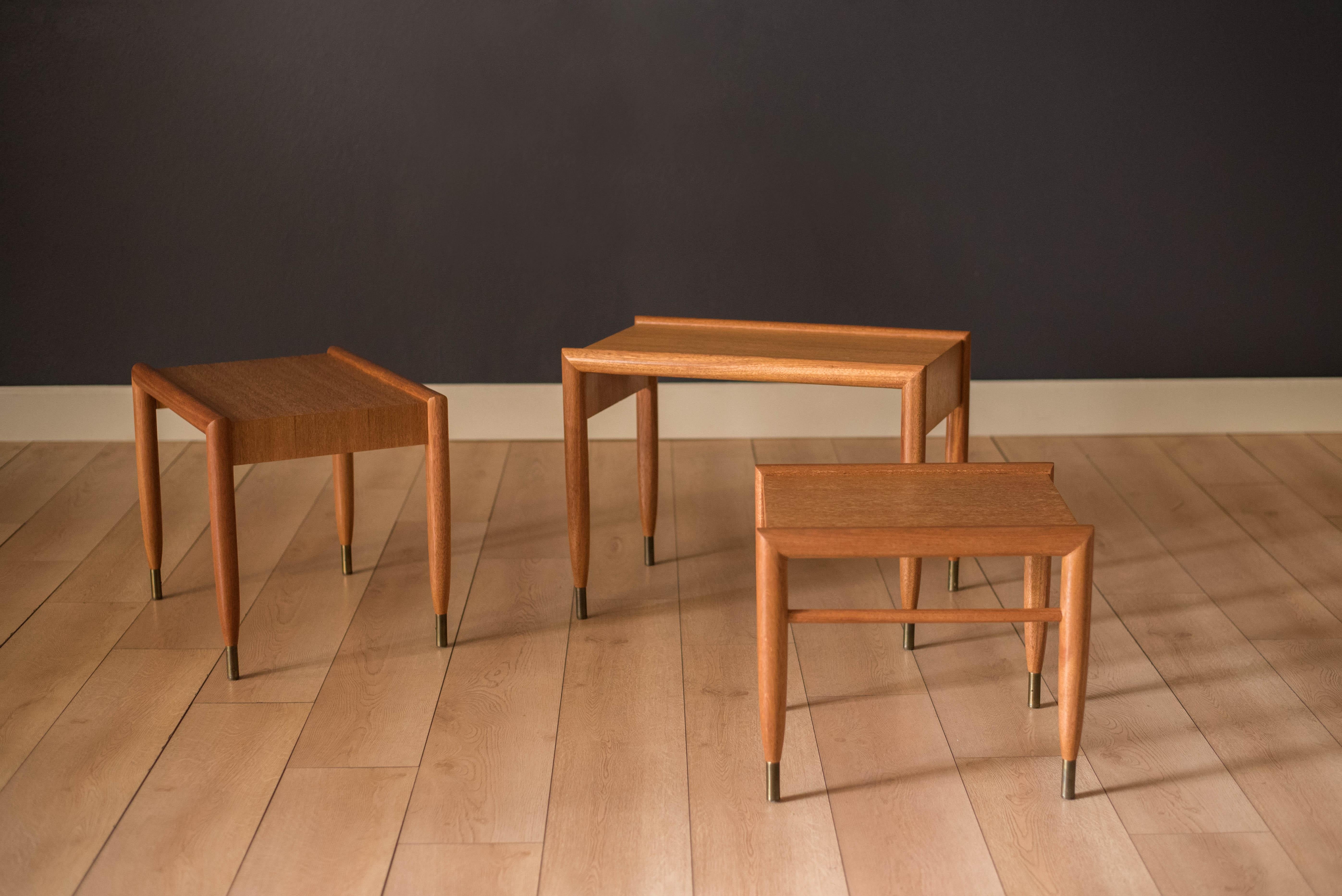 Mid-Century Modern Mahogany Nesting Tables by John Keal for Brown Saltman For Sale 2