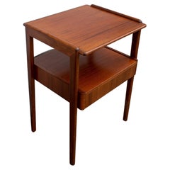 Mid-Century Modern Mahogany Night Stand or Side Table
