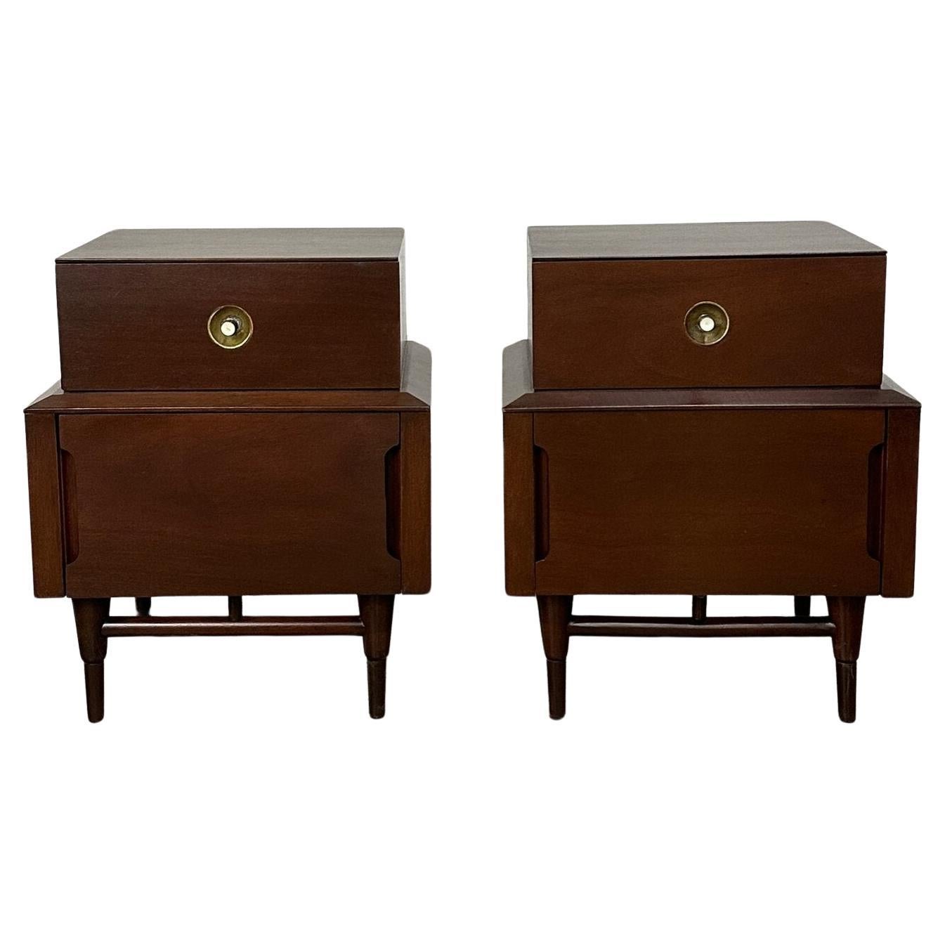 Mid Century Modern Mahogany Nightstands For Sale