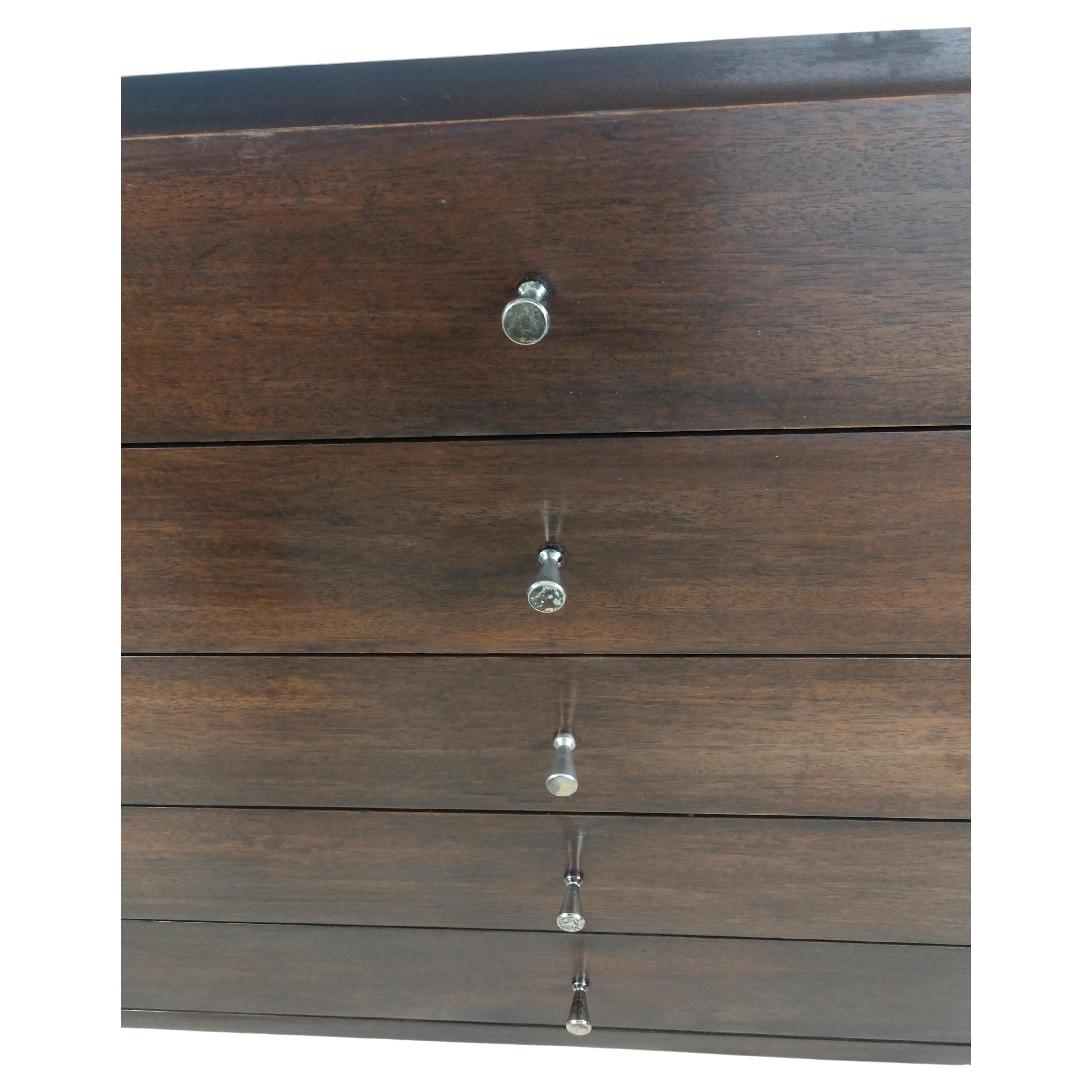 Brass Mid-Century Modern Mahogany w Glass Dresser Credenza by Paul McCobb for Calvin For Sale