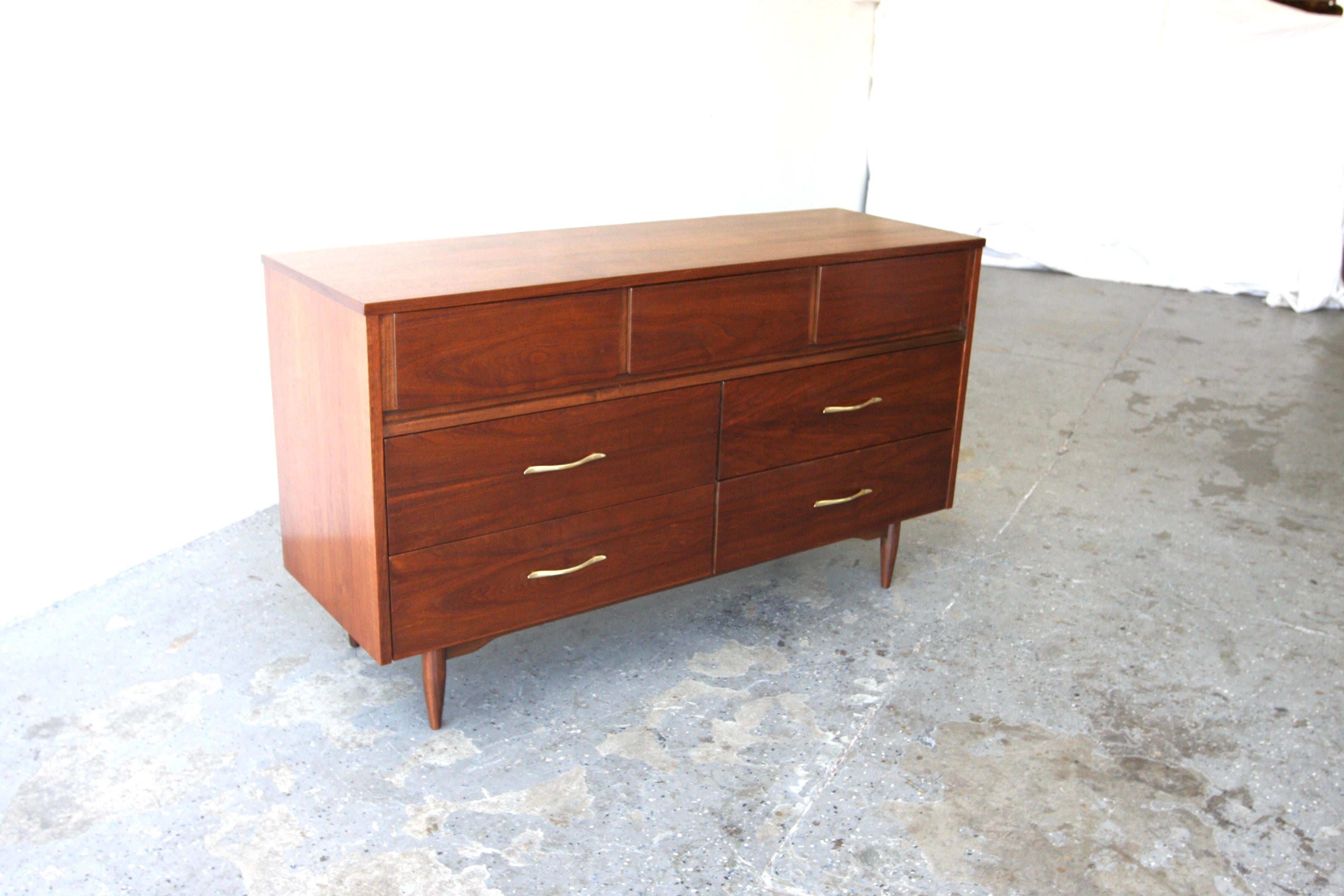 Mid-Century Modern Mid Century Modern Mainline by Hooker Furniture Walnut Dresser For Sale
